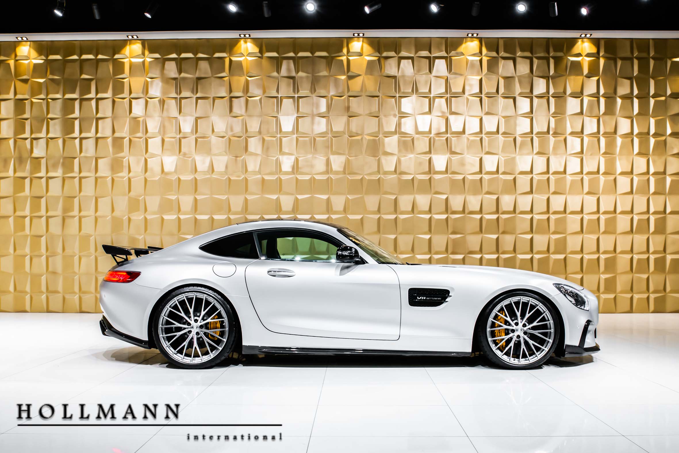 MERCEDES-BENZ AMG GT S, 4/17