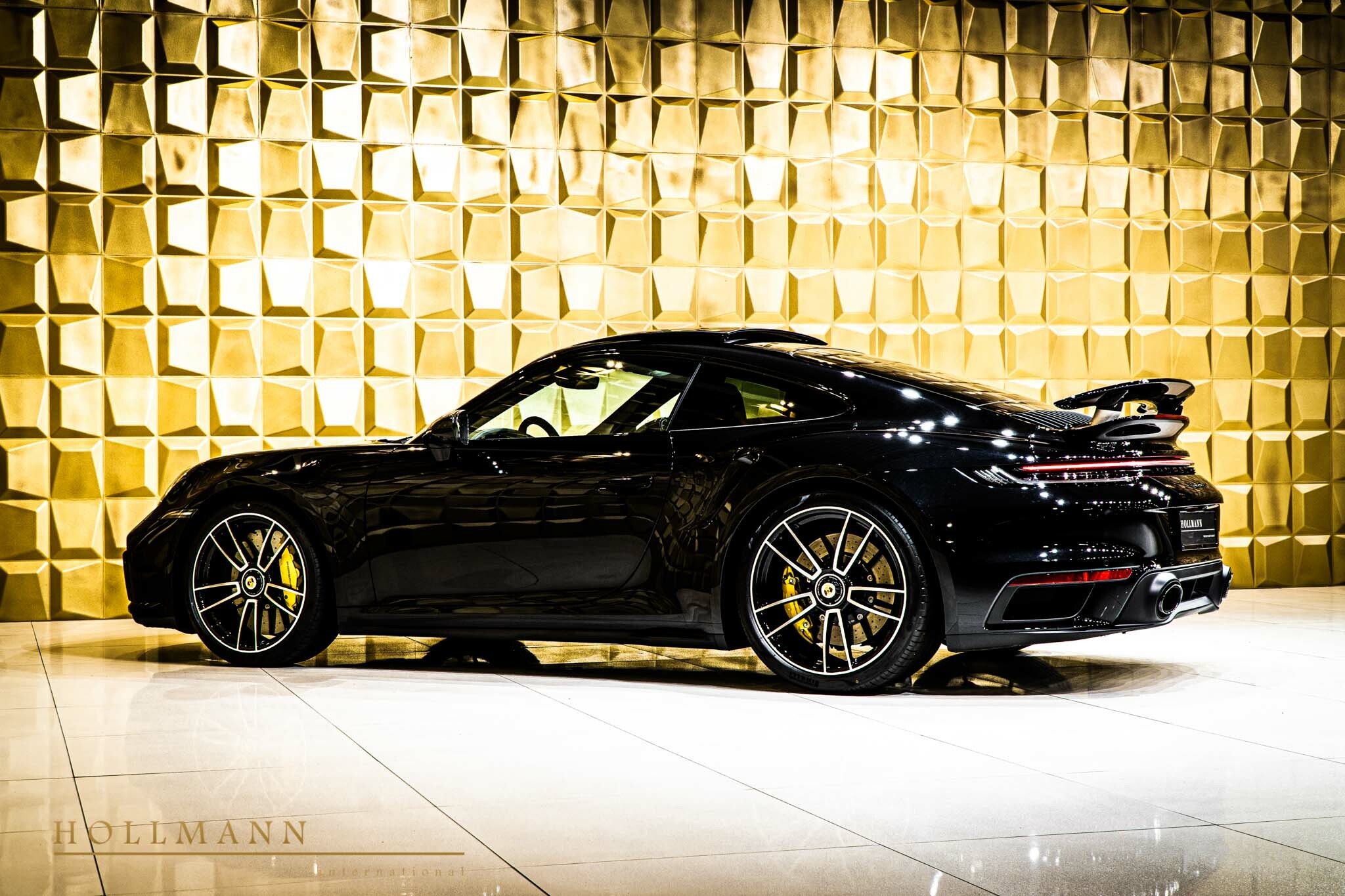2020 Porsche 911 Turbo S Coupe, 4/20