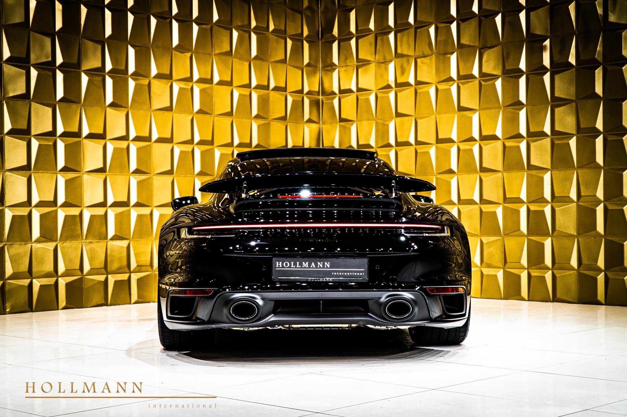2020 Porsche 911 Turbo S Coupe, 5/20