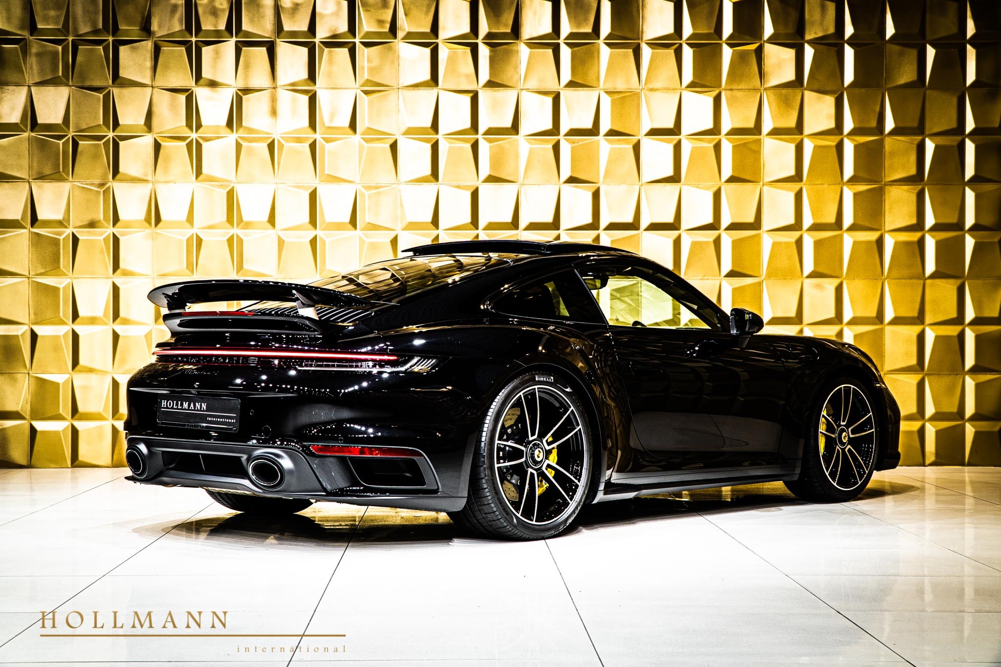 2020 Porsche 911 Turbo S Coupe, 6/20