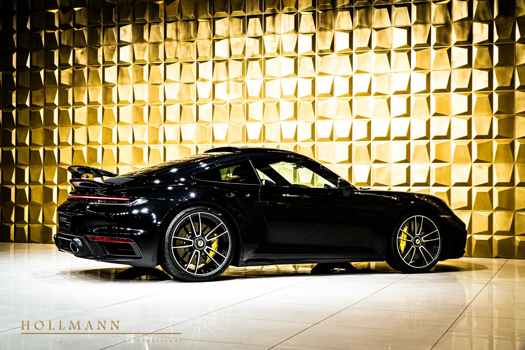 2020 Porsche 911 Turbo S Coupe, 7/20