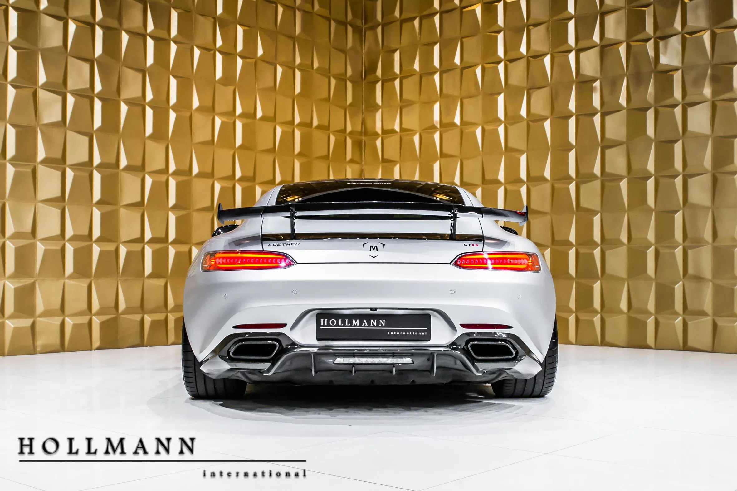 Mercedes-Benz AMG GT S for sale, exterior, Iridium Silver Shape