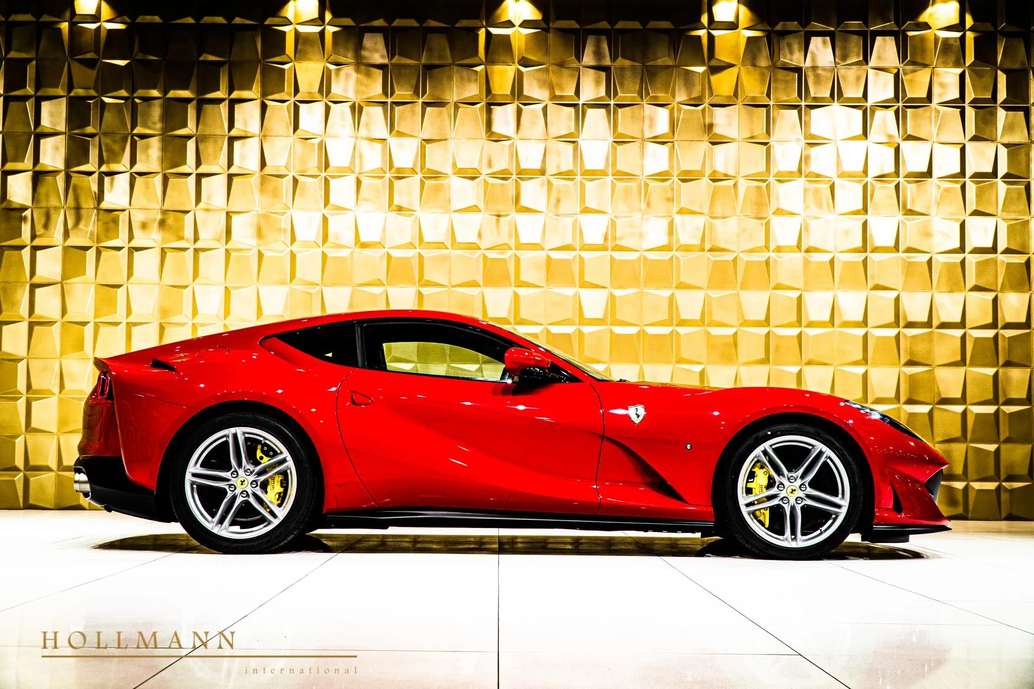 2020 Ferrari 812 Superfast for sale, exterior, Rosso Corsa