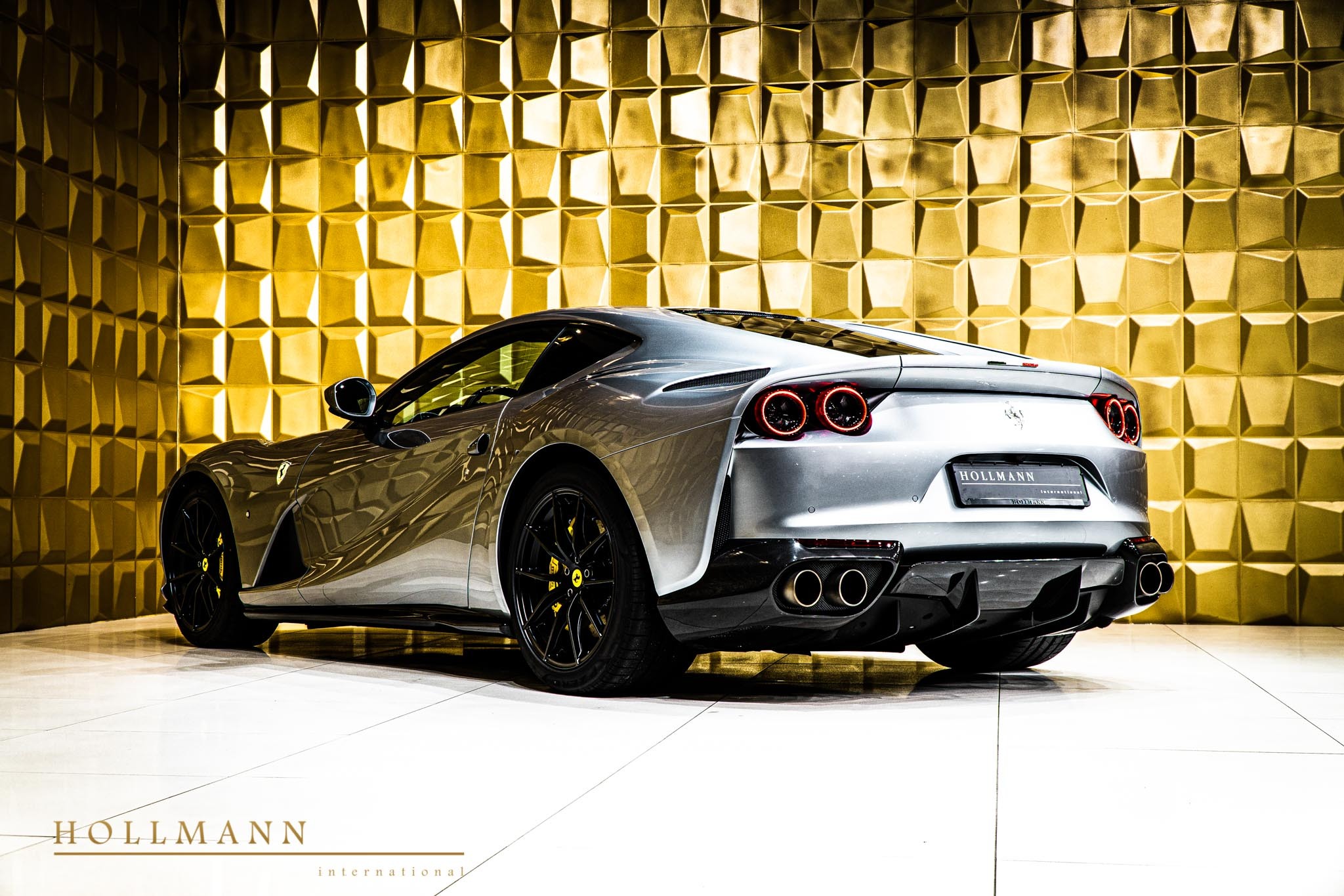 2020 Ferrari 812 Superfast, 4/20
