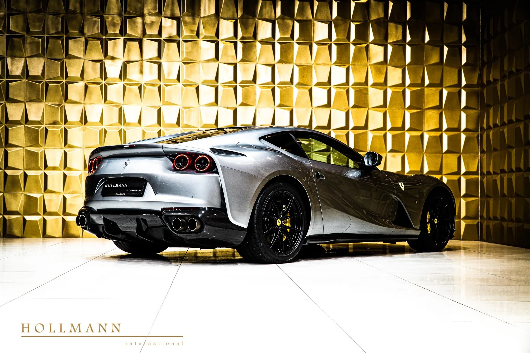 2020 Ferrari 812 Superfast for sale, exterior, Grigio Titano Metallic