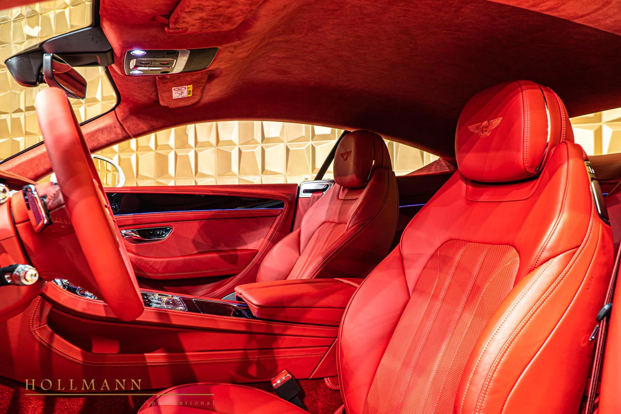 2020 Bentley Continental GT V8 interior, seats, Hotspur and Colour Split D