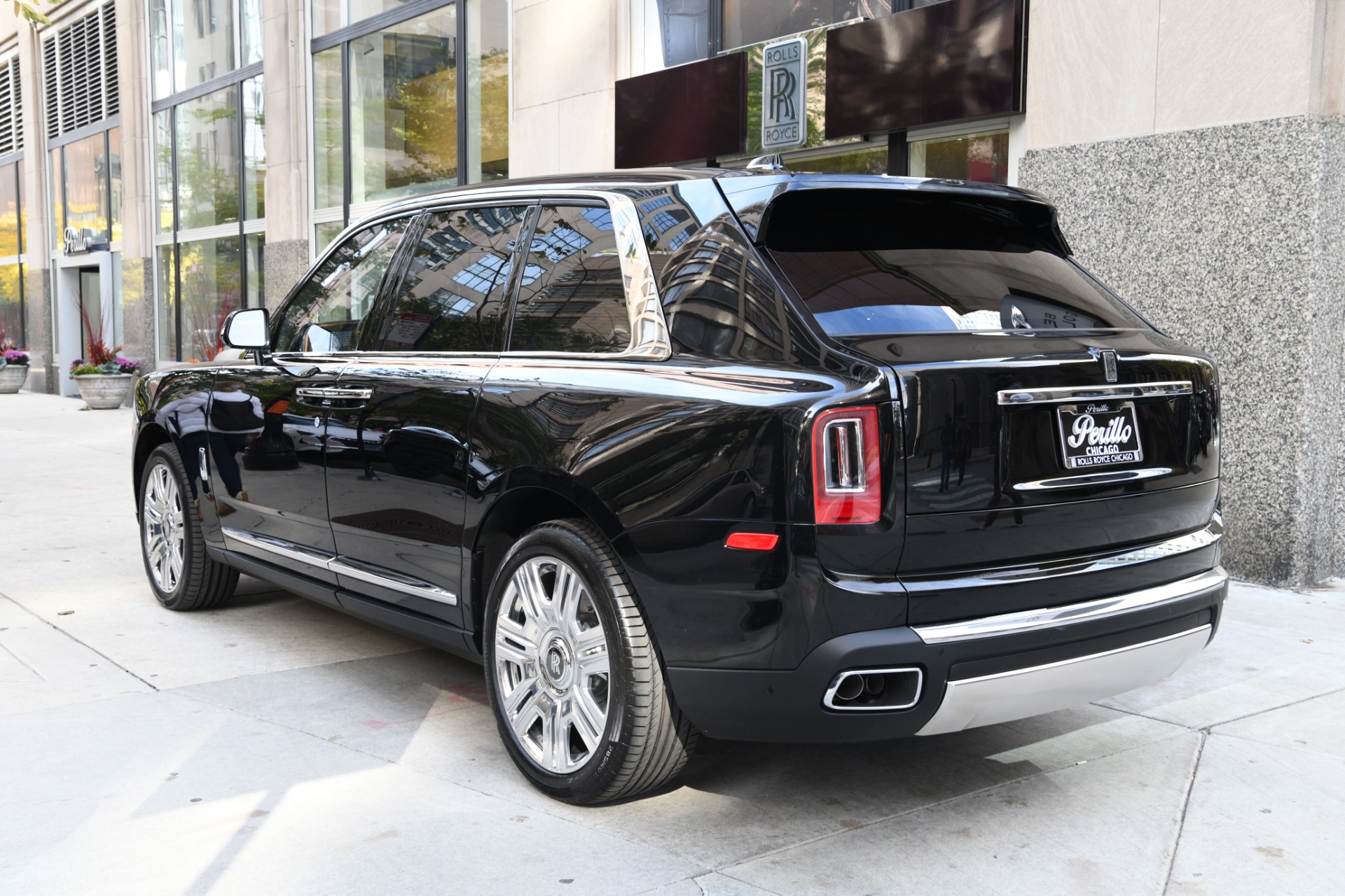 2020 Rolls-Royce Cullinan, 4/19