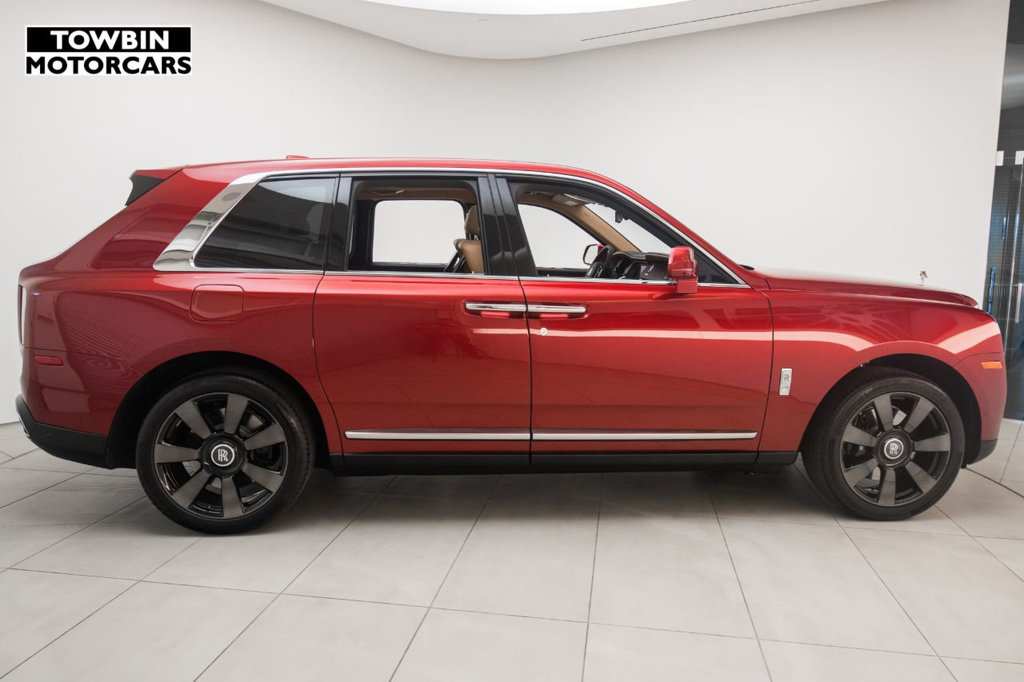 2019 Rolls-Royce Cullinan, 4/19