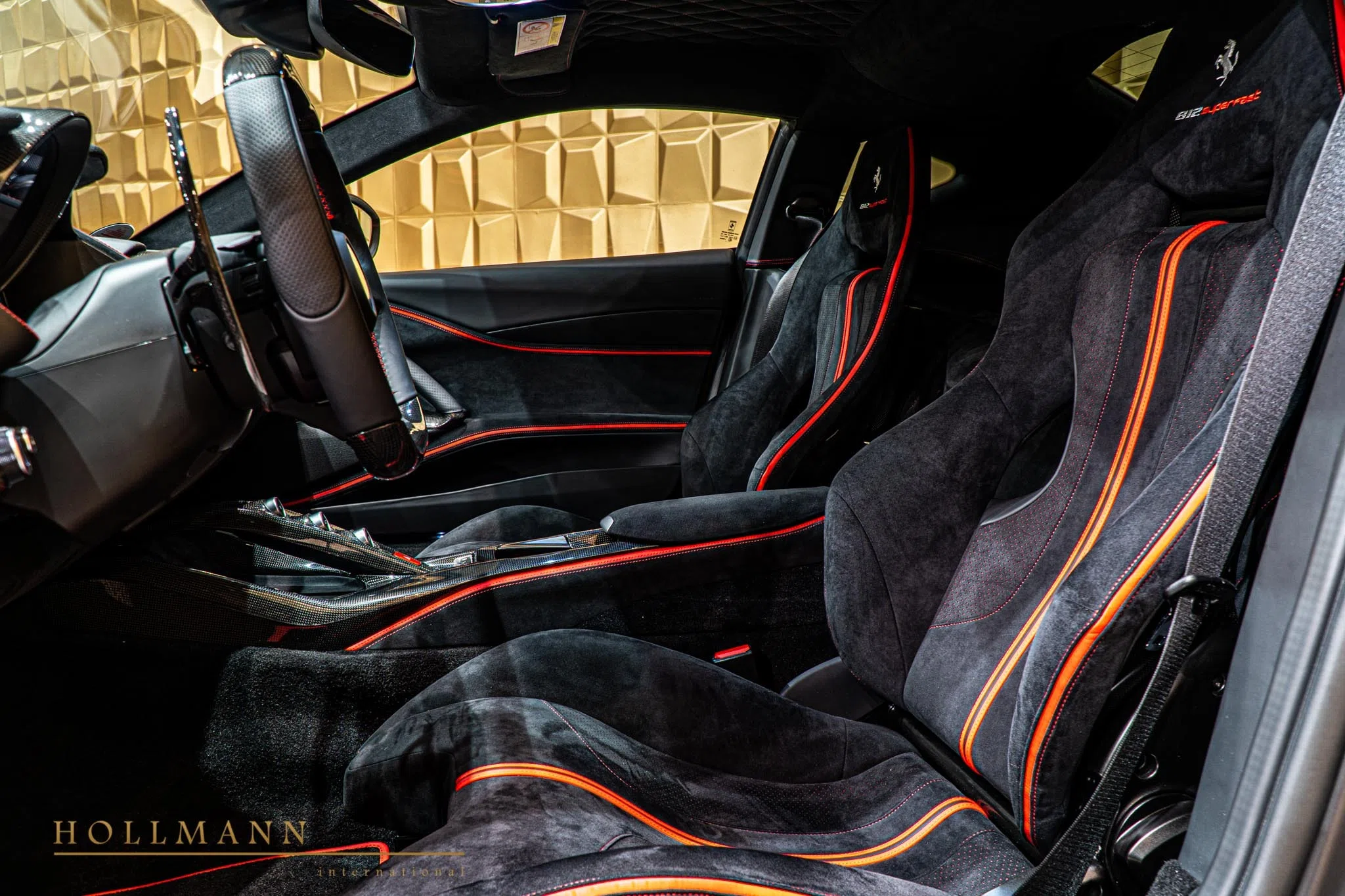 2020 Ferrari 812 Superfast interior, seats, Pelle Nera
