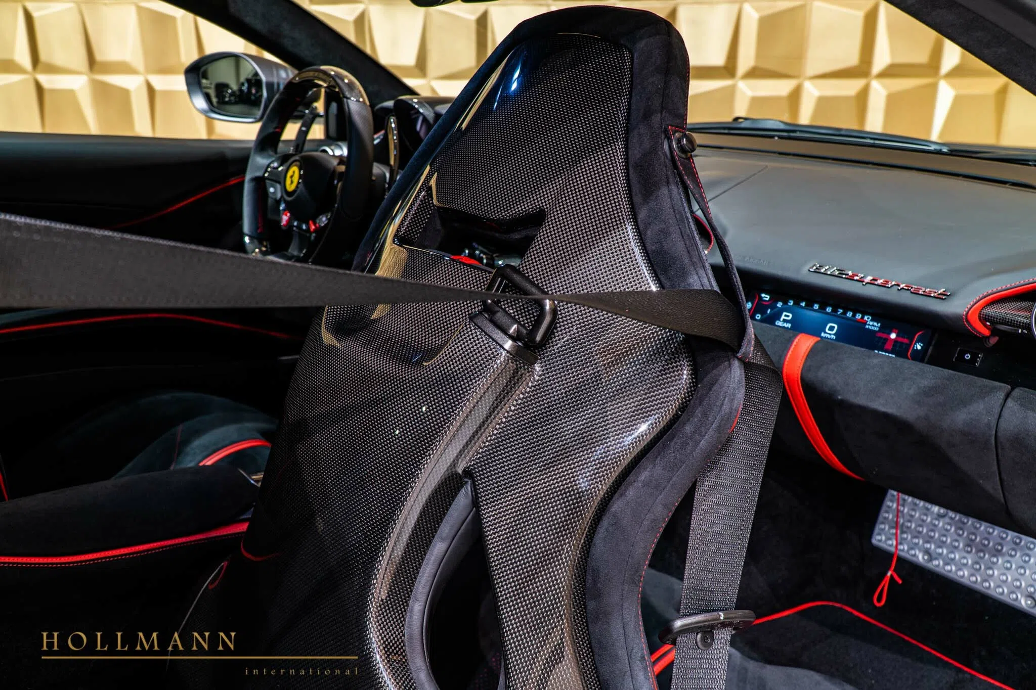 2020 Ferrari 812 Superfast interior, Pelle Nera