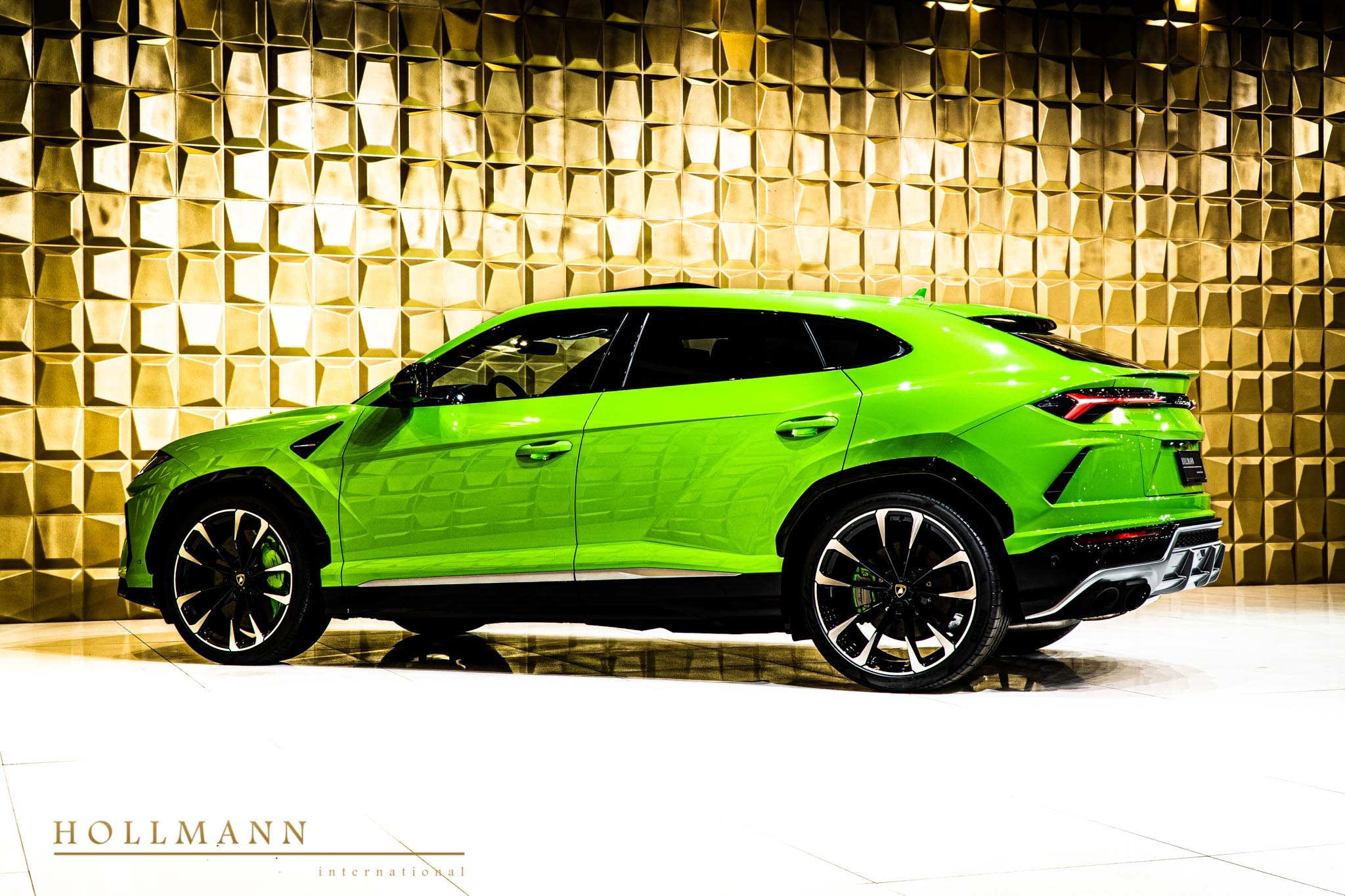 2020 Lamborghini Urus, 4/20