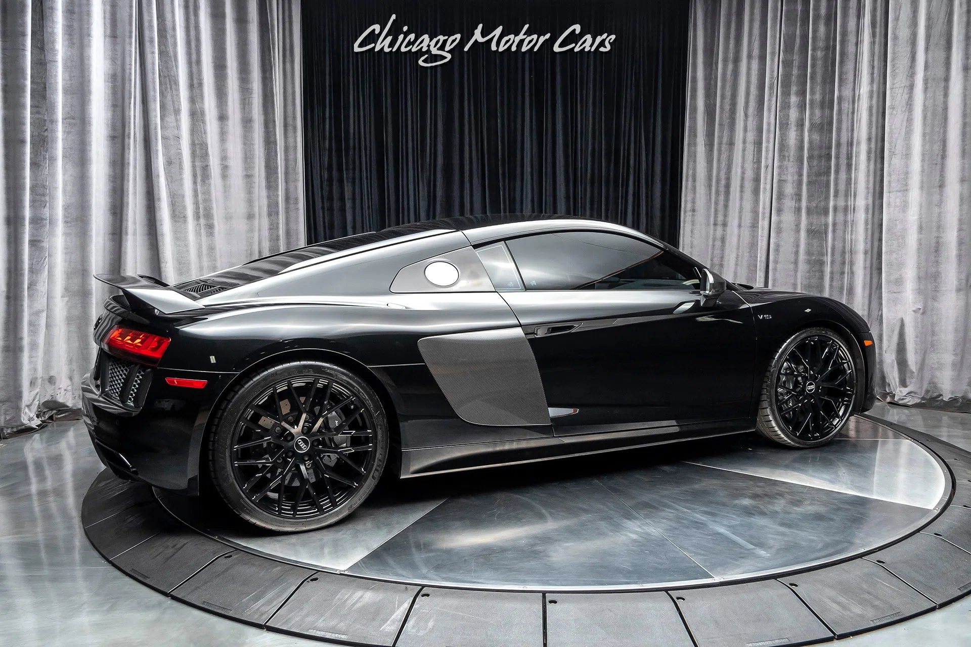 2017 Audi R8 5.2 Quattro V10 Plus Coupe for sale, exterior, Mythos Black Metallic
