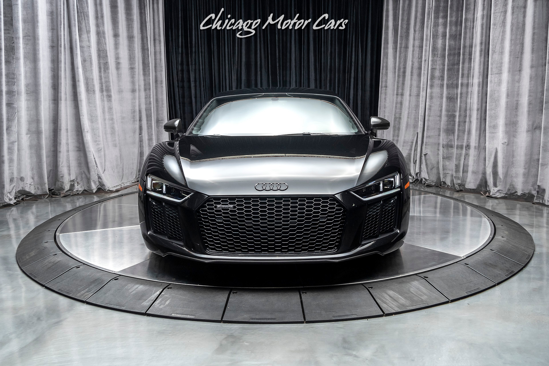 2017 Audi R8 5.2 Quattro V10 Plus Coupe, 5/24