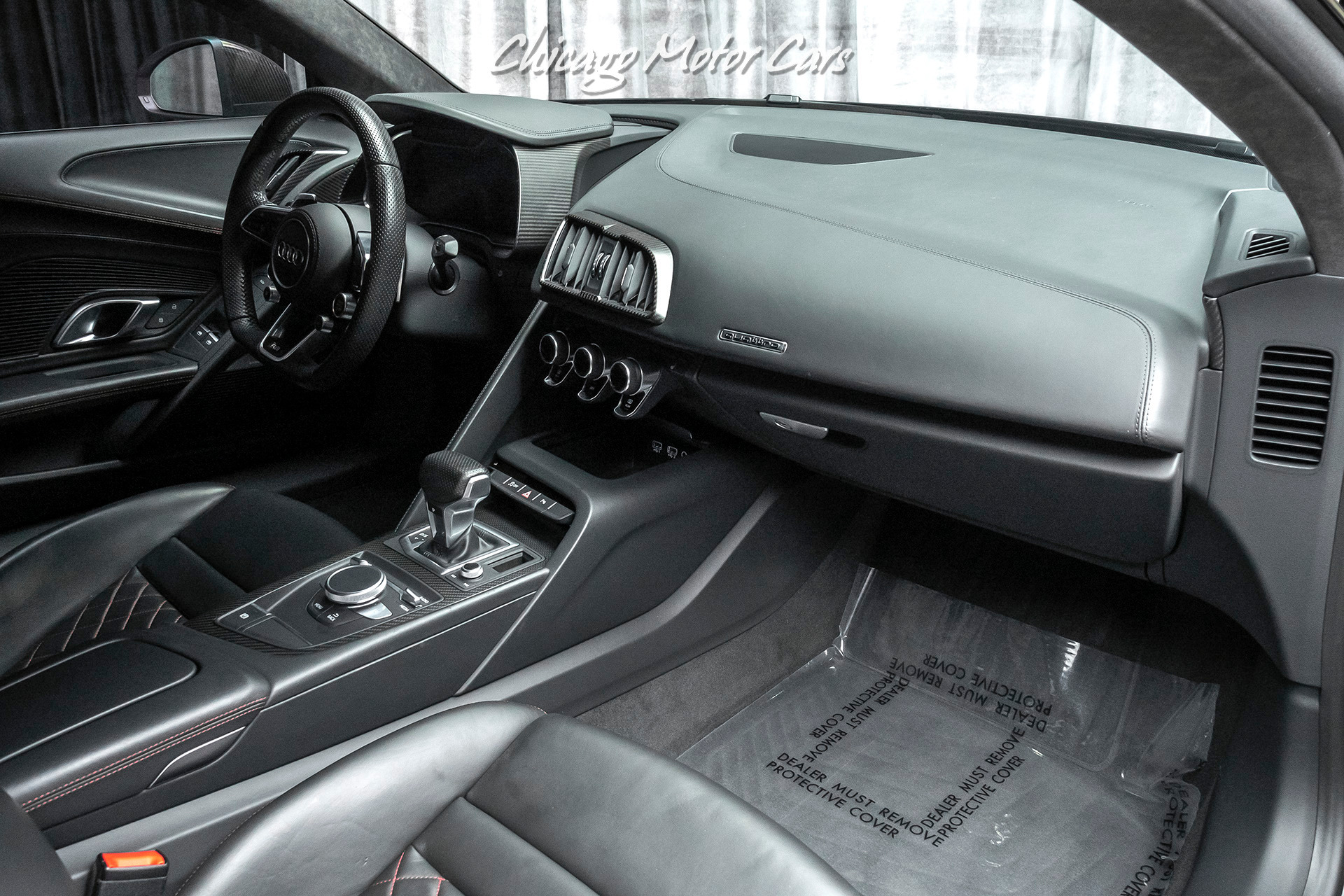 2017 Audi R8 5.2 Quattro V10 Plus Coupe, 8/24
