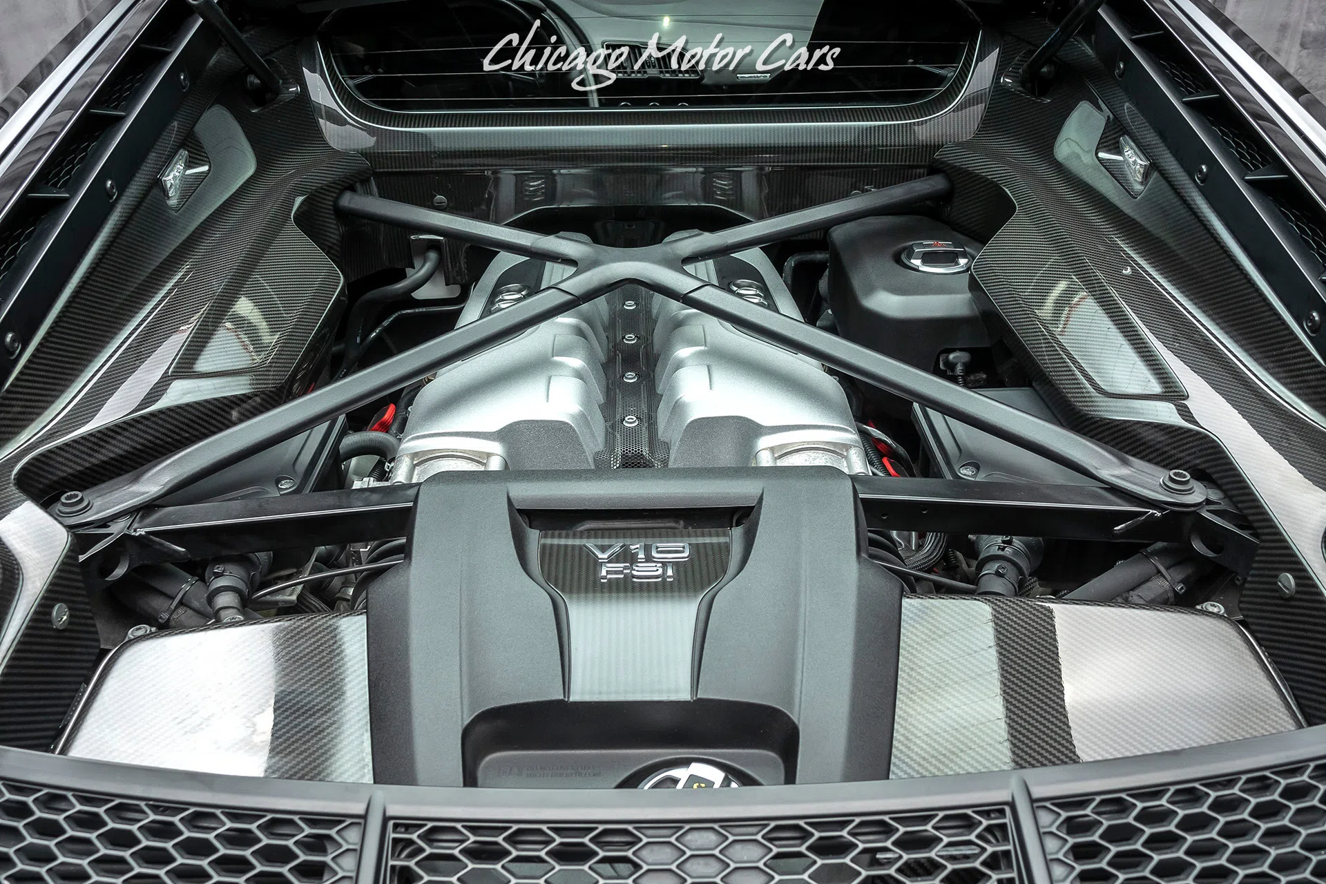 2017 Audi R8 5.2 Quattro V10 Plus Coupe engine