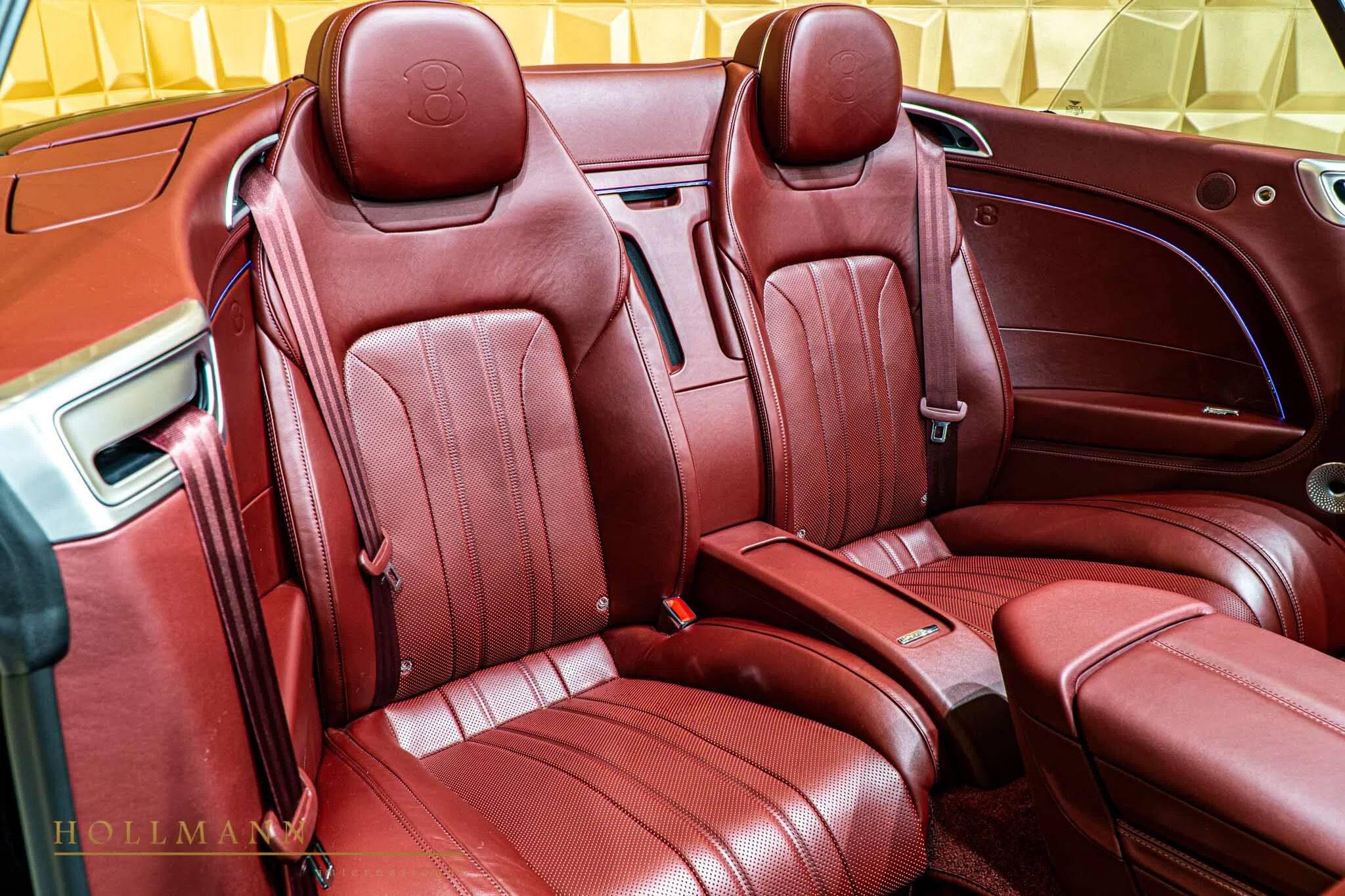 2020 Bentley Continental GTC No. 1 EDITION interior, seats, Cricket Ball