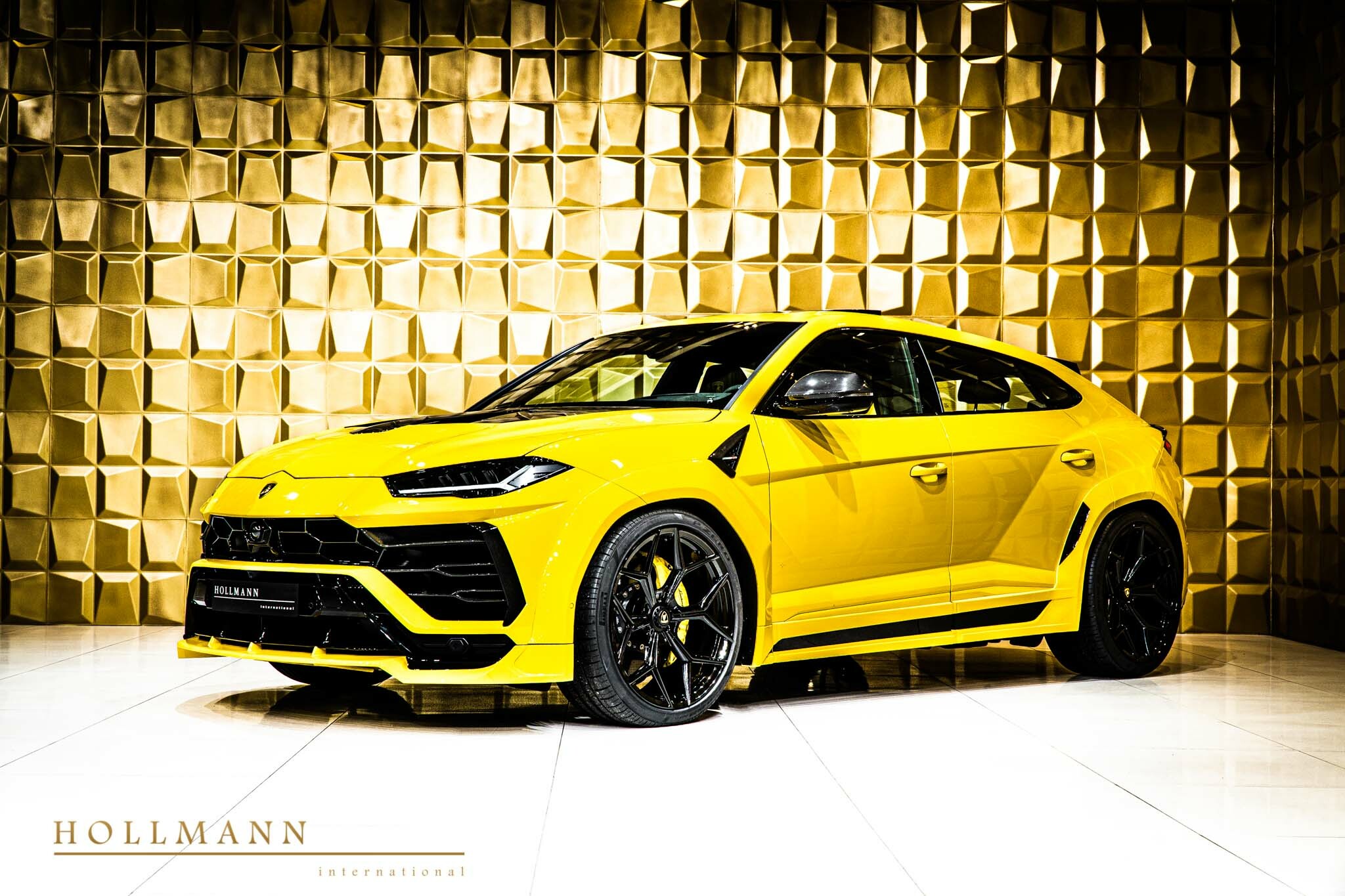 2020 Lamborghini Urus by NOVITEC