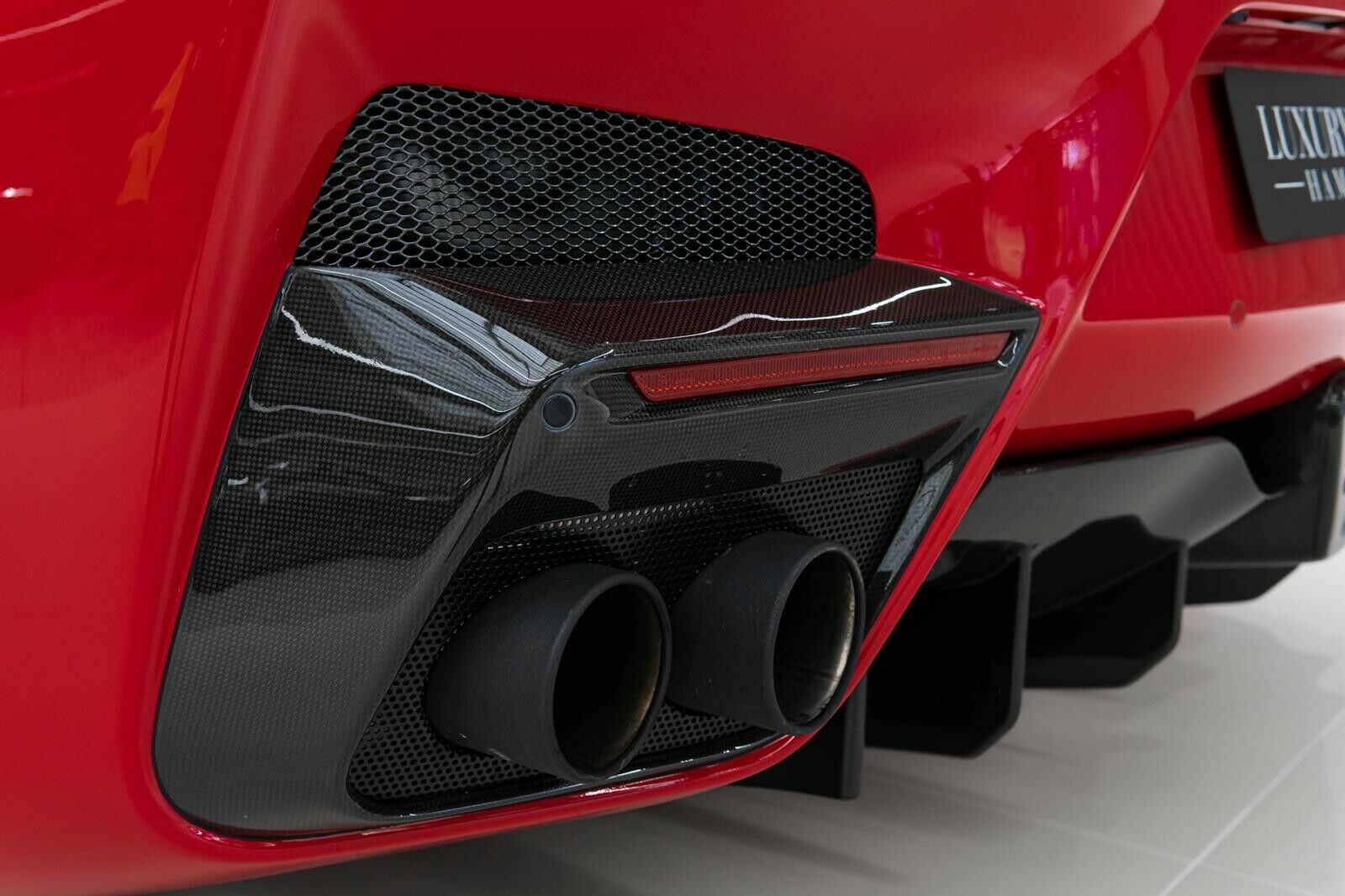 2017 Ferrari F12 TDF, 11/24