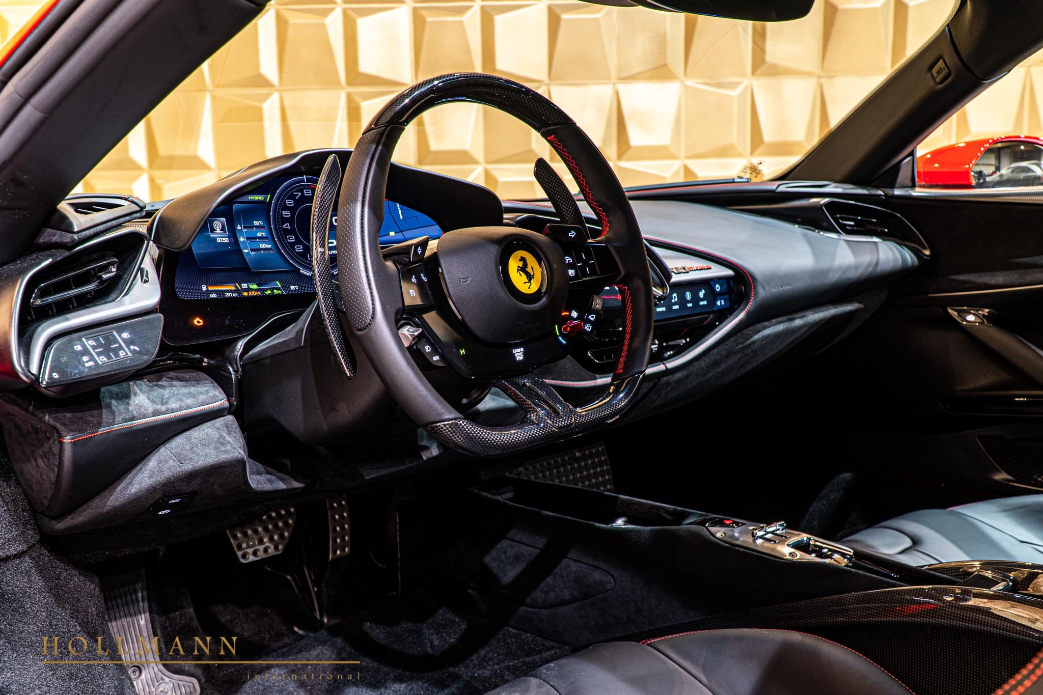2020 Ferrari SF90 Stradale, 17/20