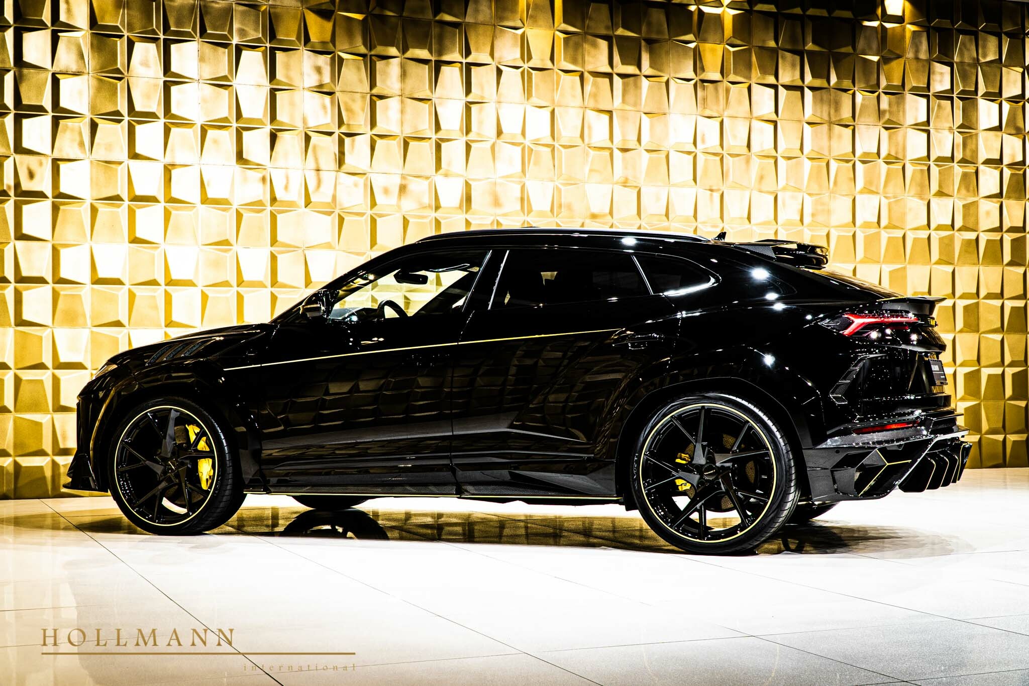 2020 Mansory Urus Venatus, 4/20
