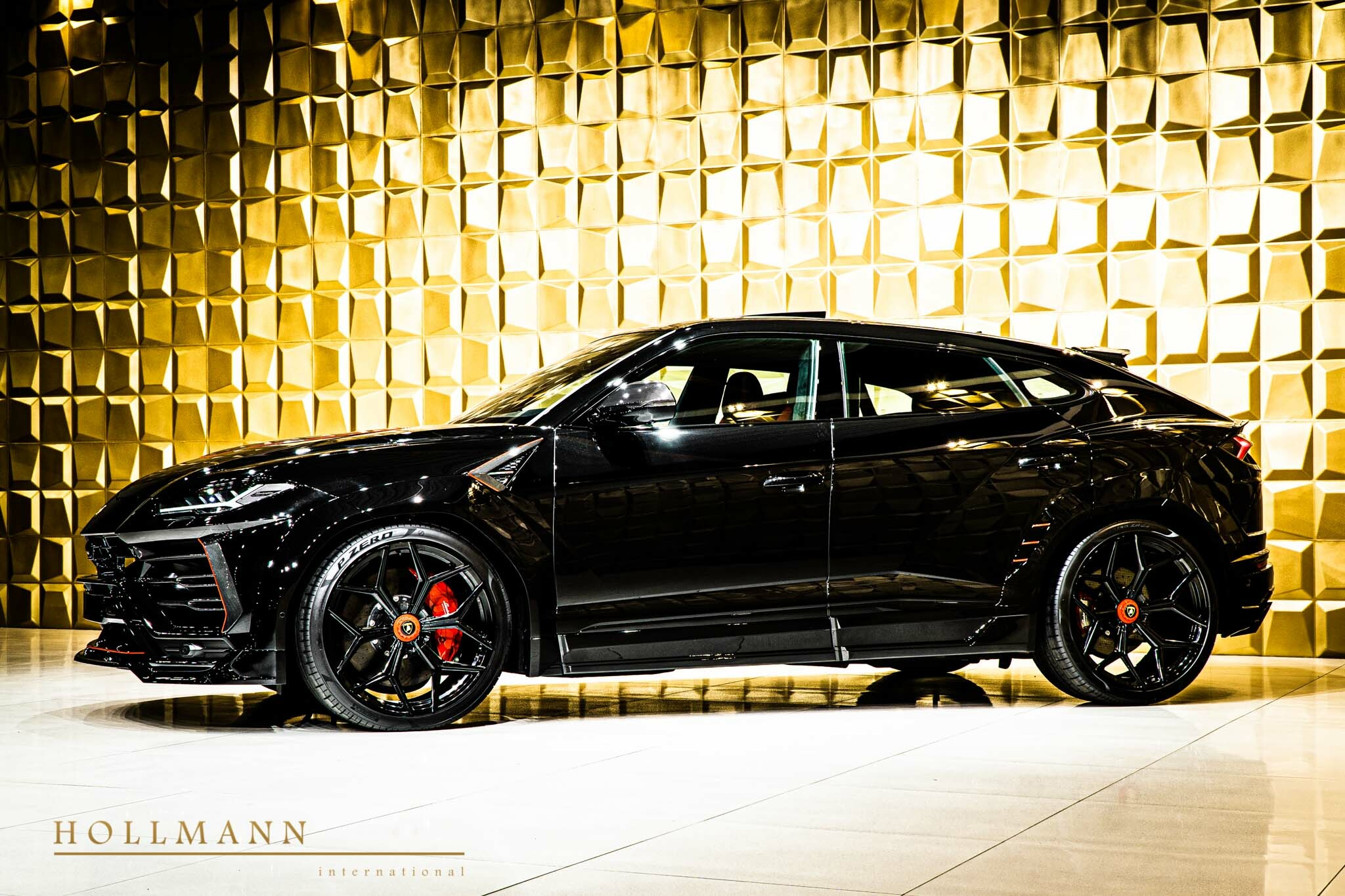 2020 Lamborghini Urus by NOVITEC, 2/20