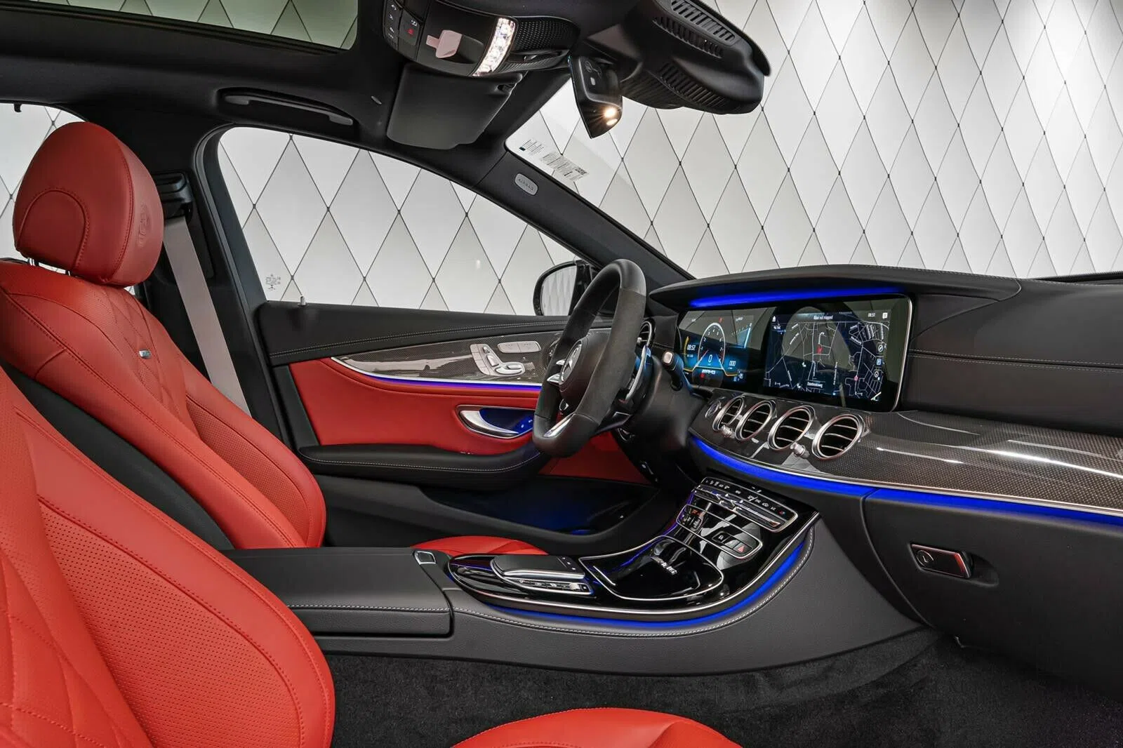 2020 Mercedes-Benz E 63 AMG S+ interior, Red Leather