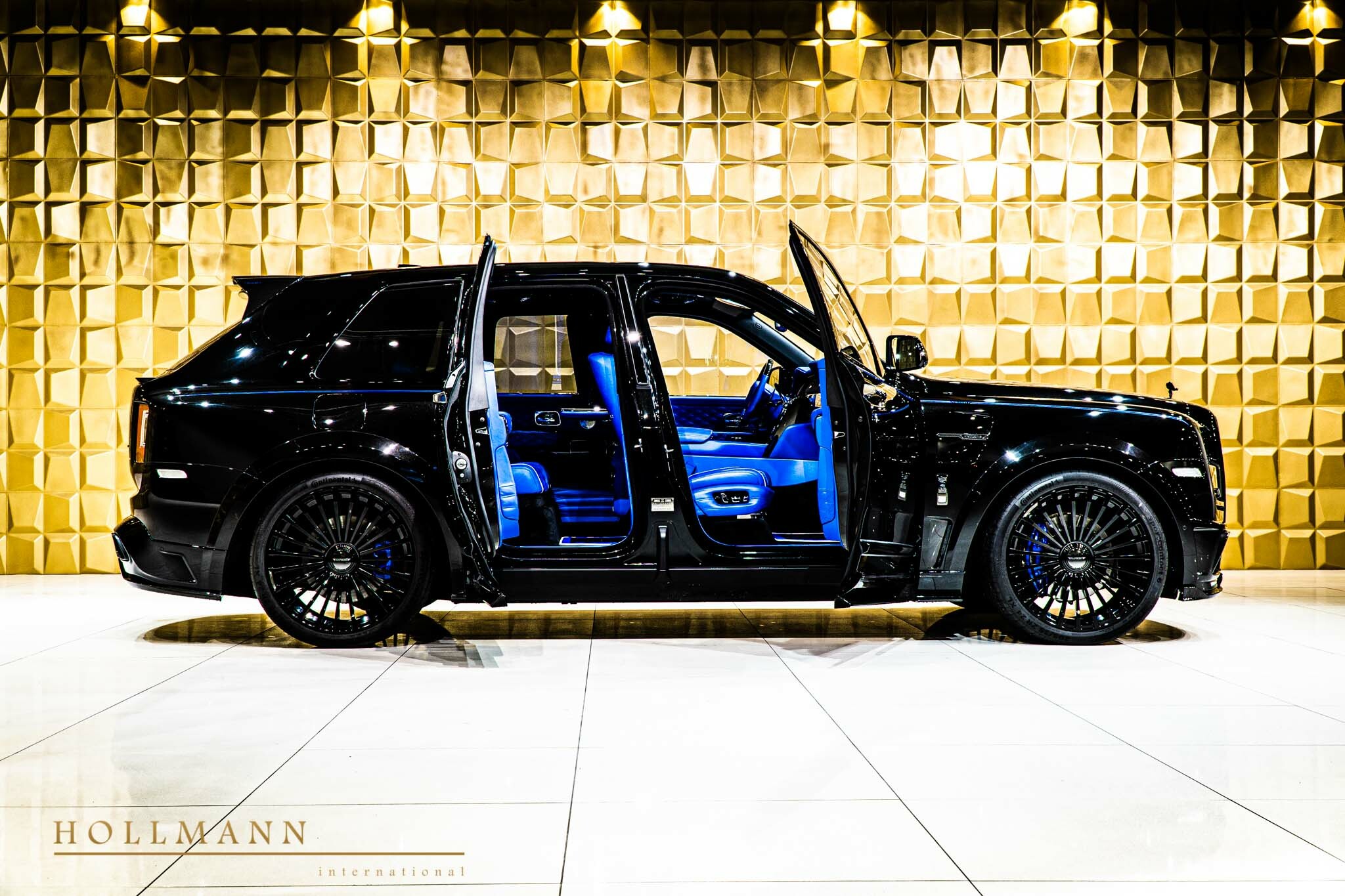 2020 Mansory Cullinan Black Badge