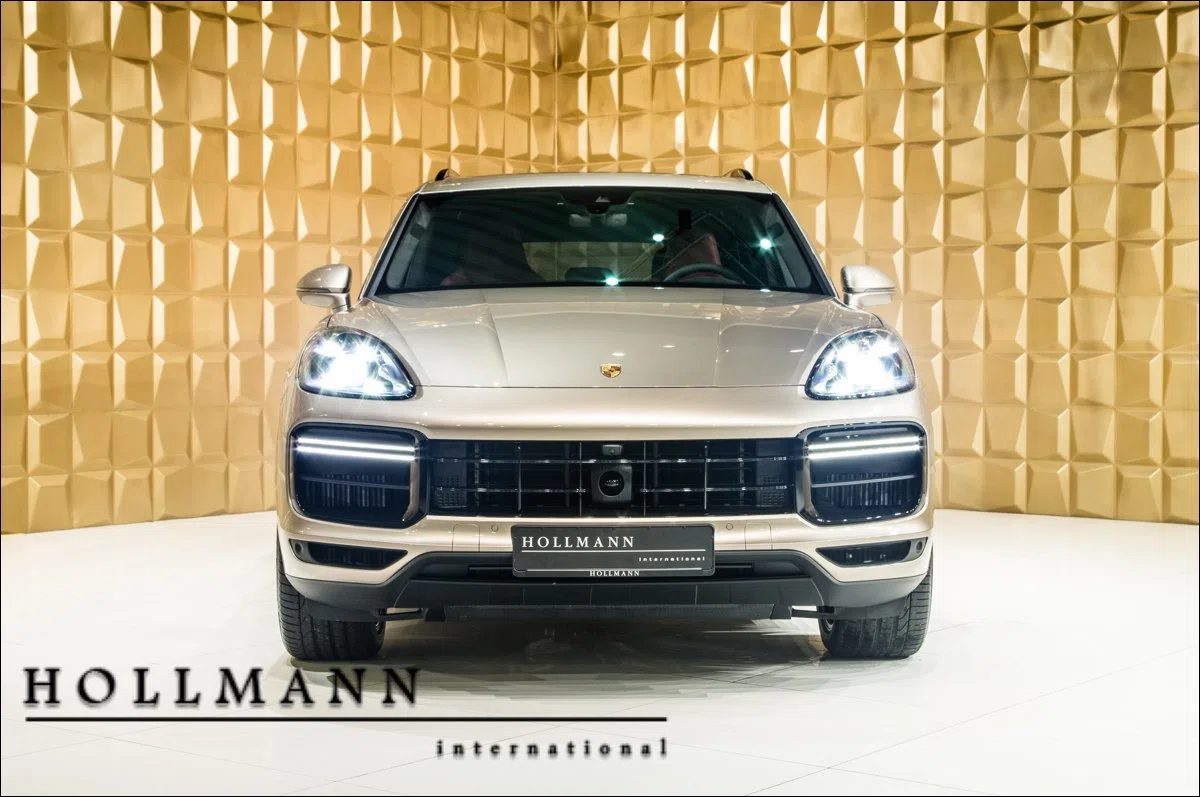 2018 Porsche Cayenne Turbo for sale, exterior, Palladiummetallic