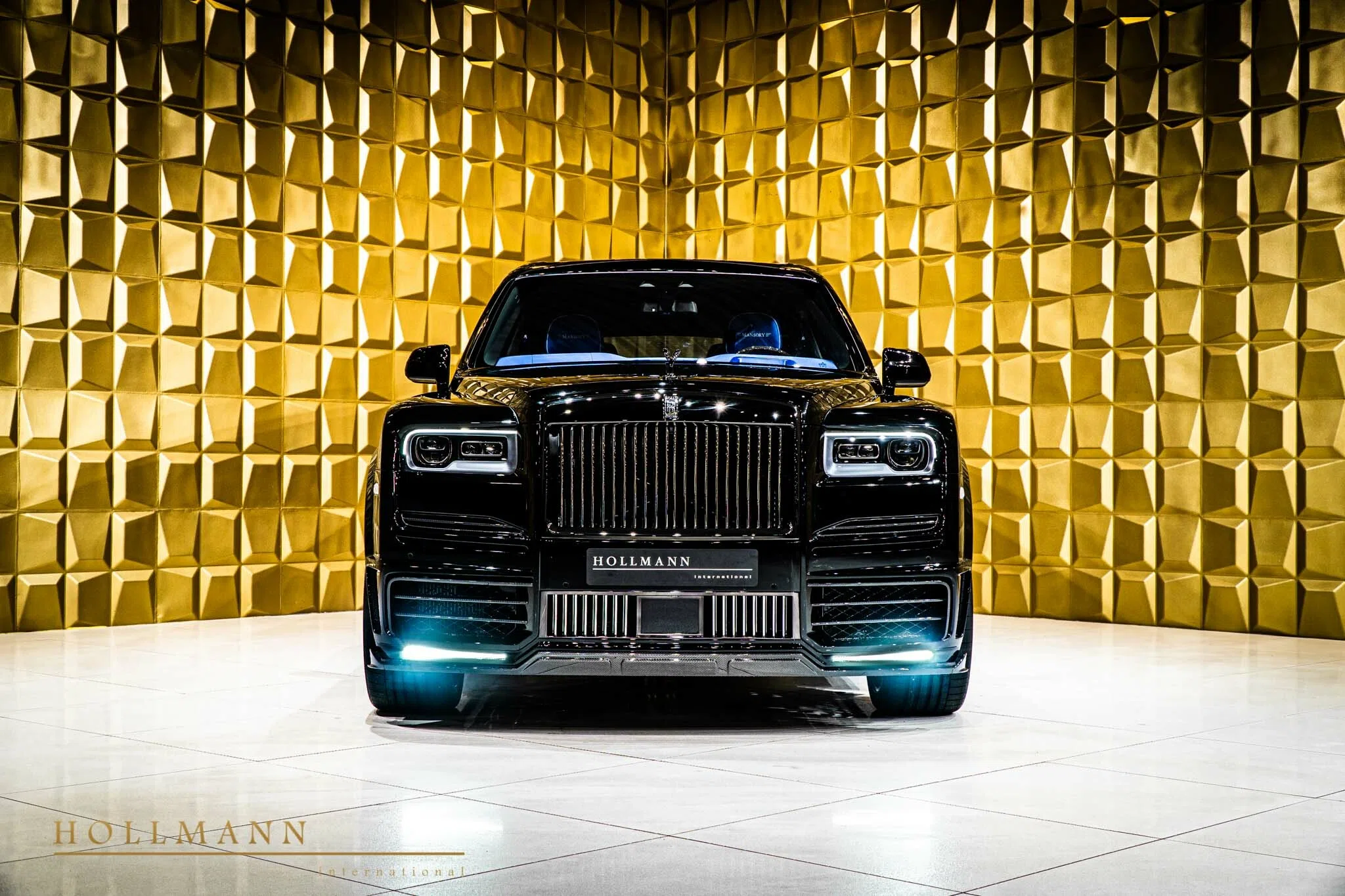 2020 Mansory Cullinan Black Badge for sale, exterior, Black Diamond