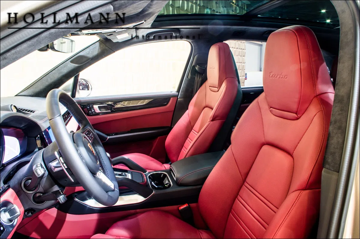 2018 Porsche Cayenne Turbo interior, seats, Lederausstattung in Bi-Color