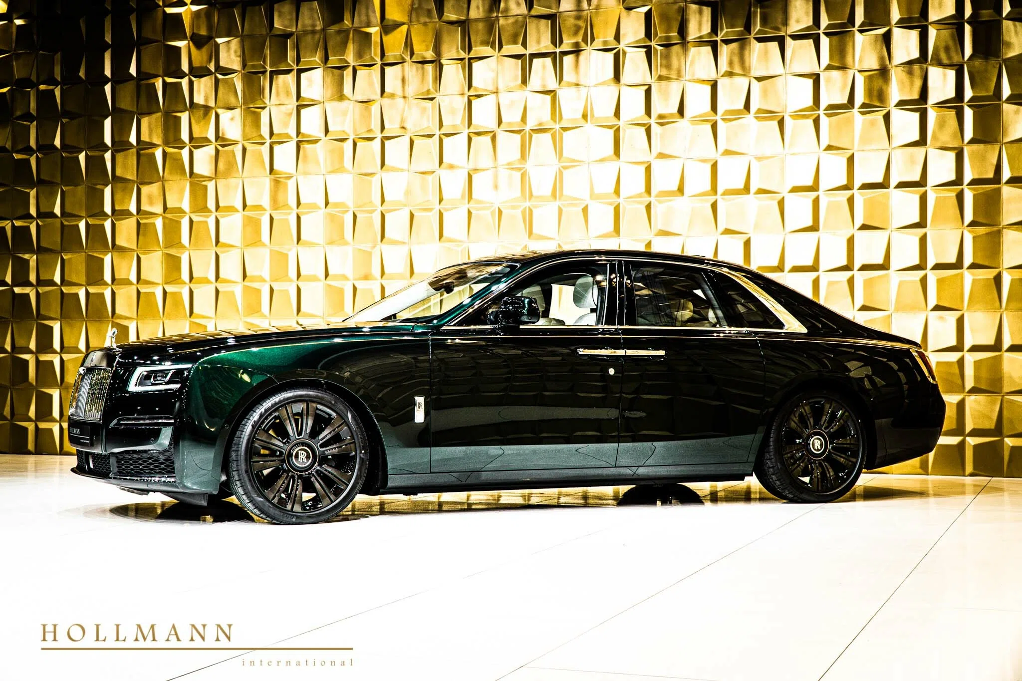 2021 Rolls-Royce Ghost MY2021 for sale, exterior, Dark Emerald Green