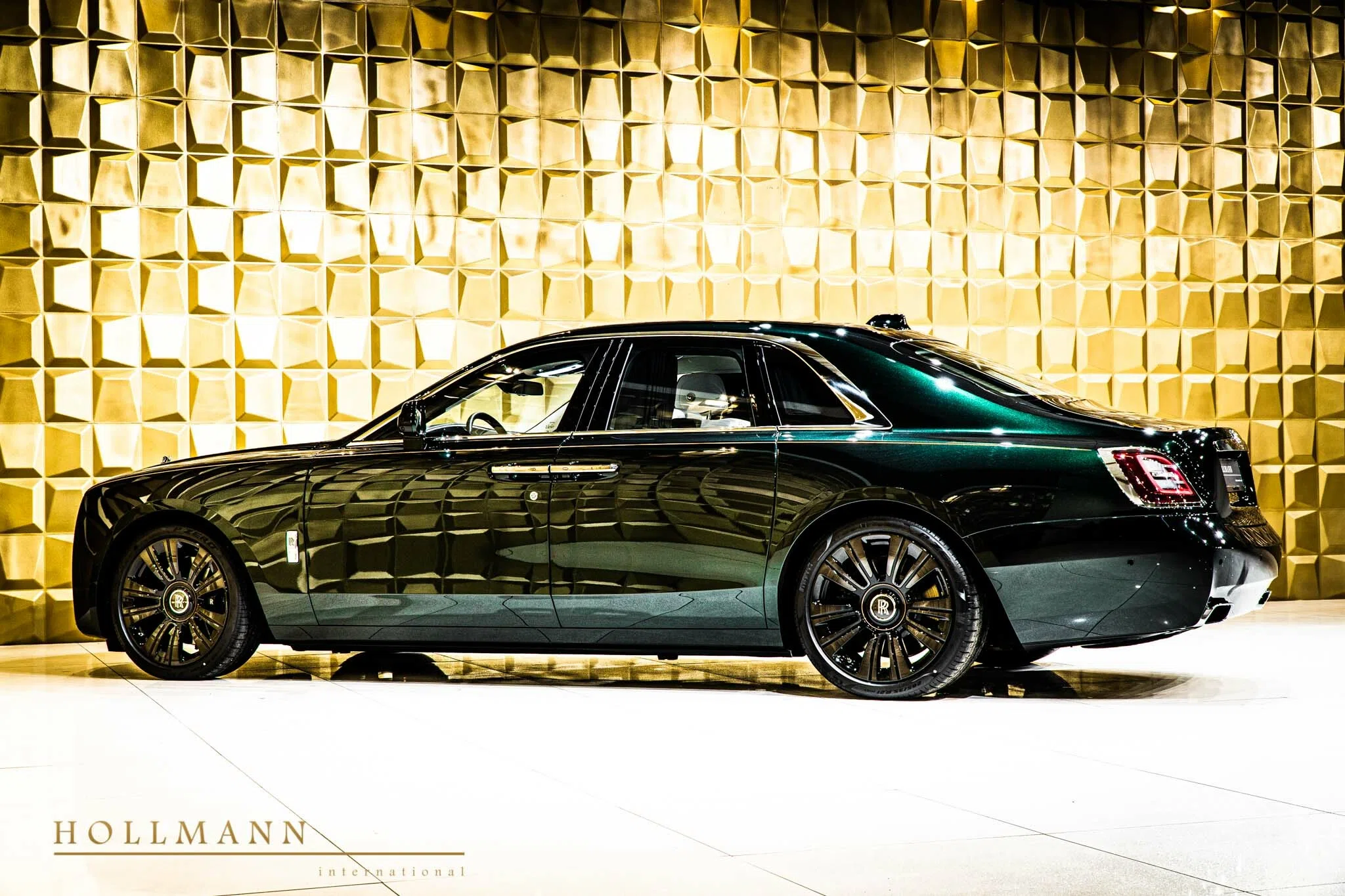 2021 Rolls-Royce Ghost MY2021 for sale, exterior, Dark Emerald Green