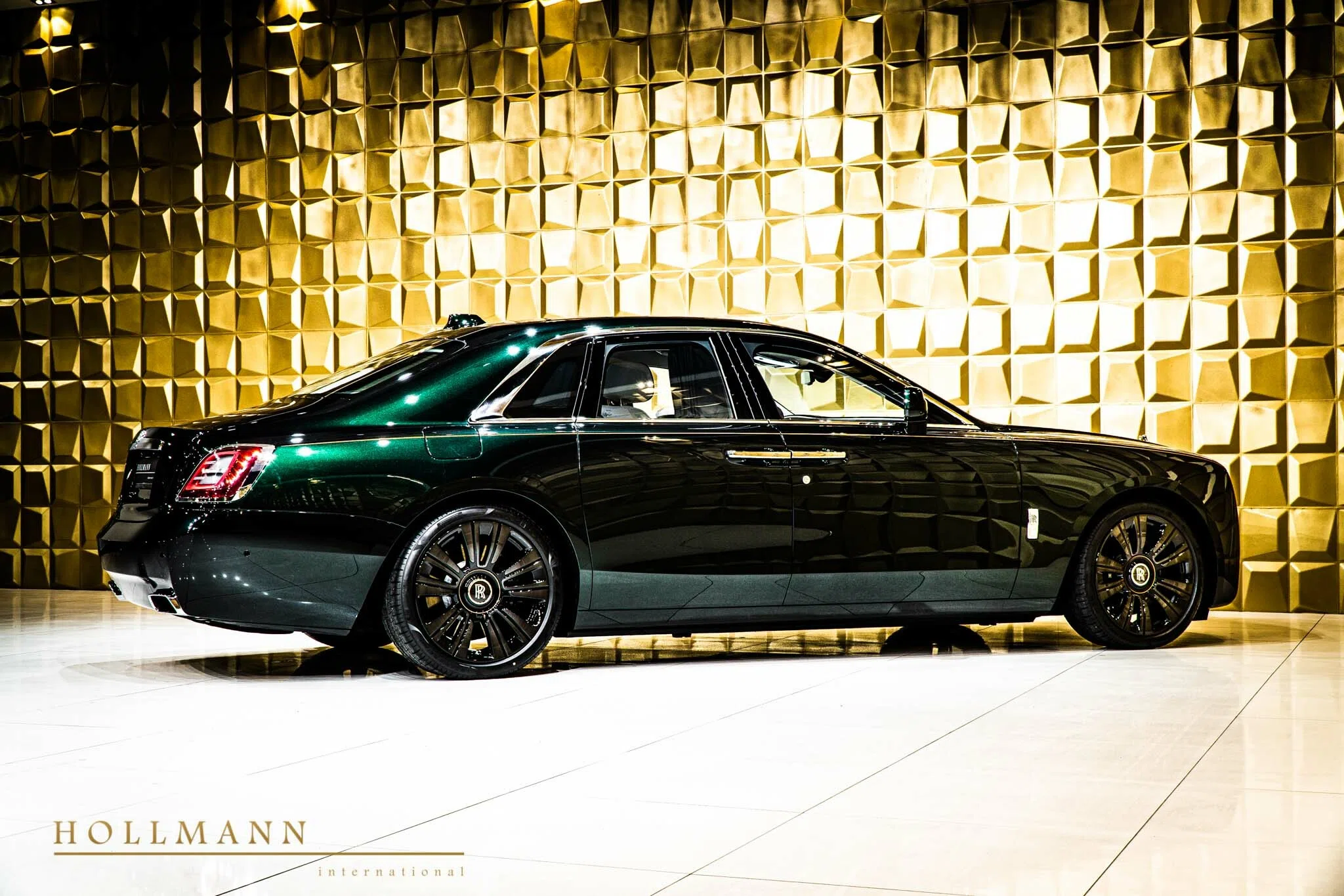 2021 Rolls-Royce Ghost MY2021 for sale, exterior, Dark Emerald Green