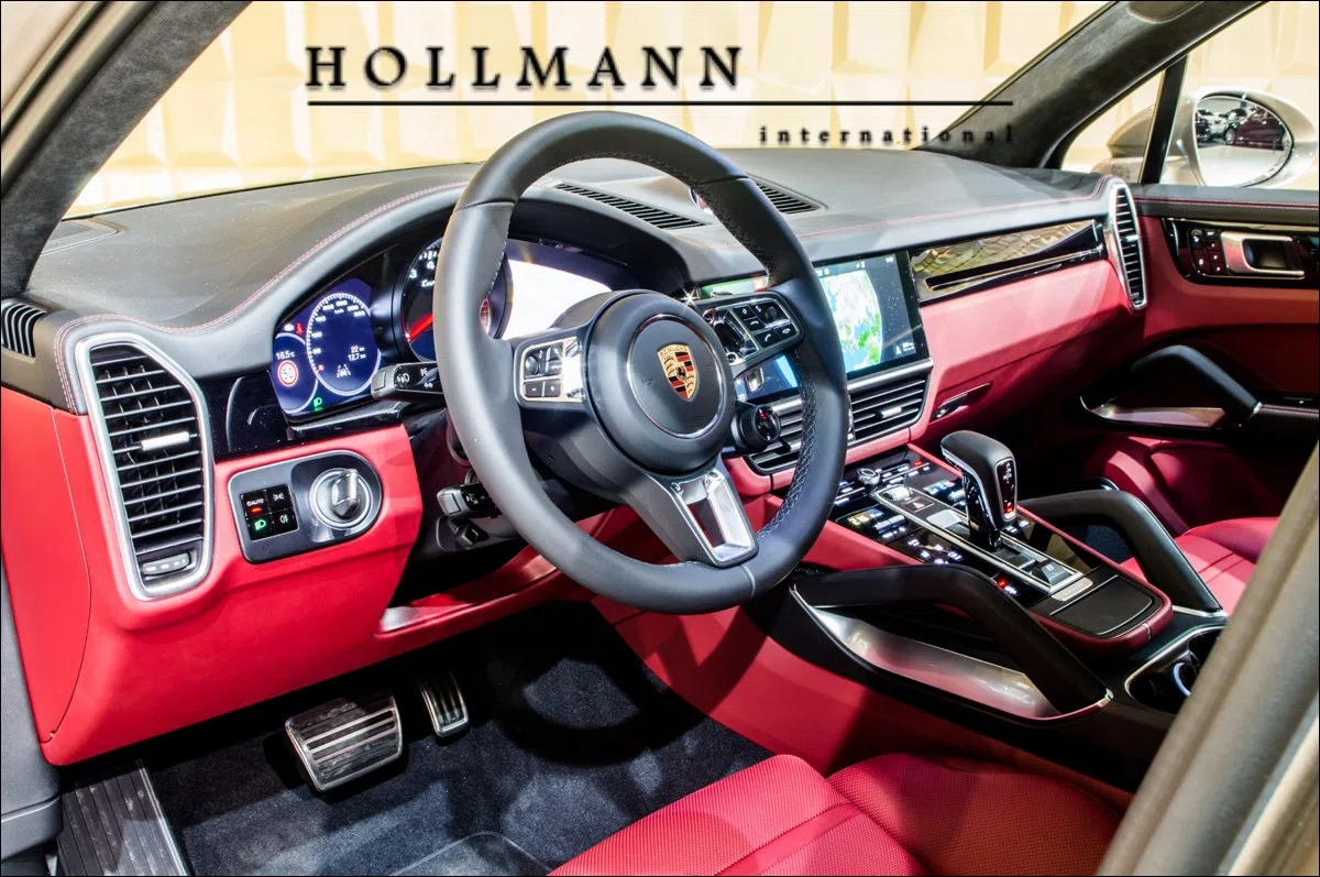2018 Porsche Cayenne Turbo interior, dashboard, Lederausstattung in Bi-Color