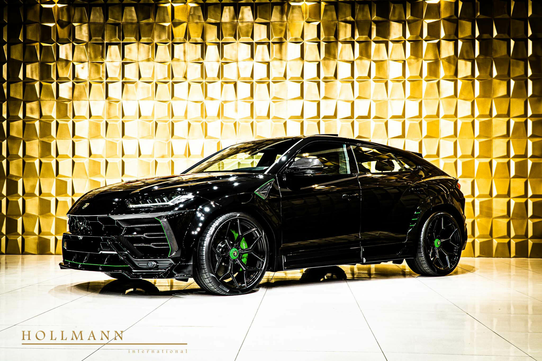 2020 Lamborghini Urus by NOVITEC, 2/20