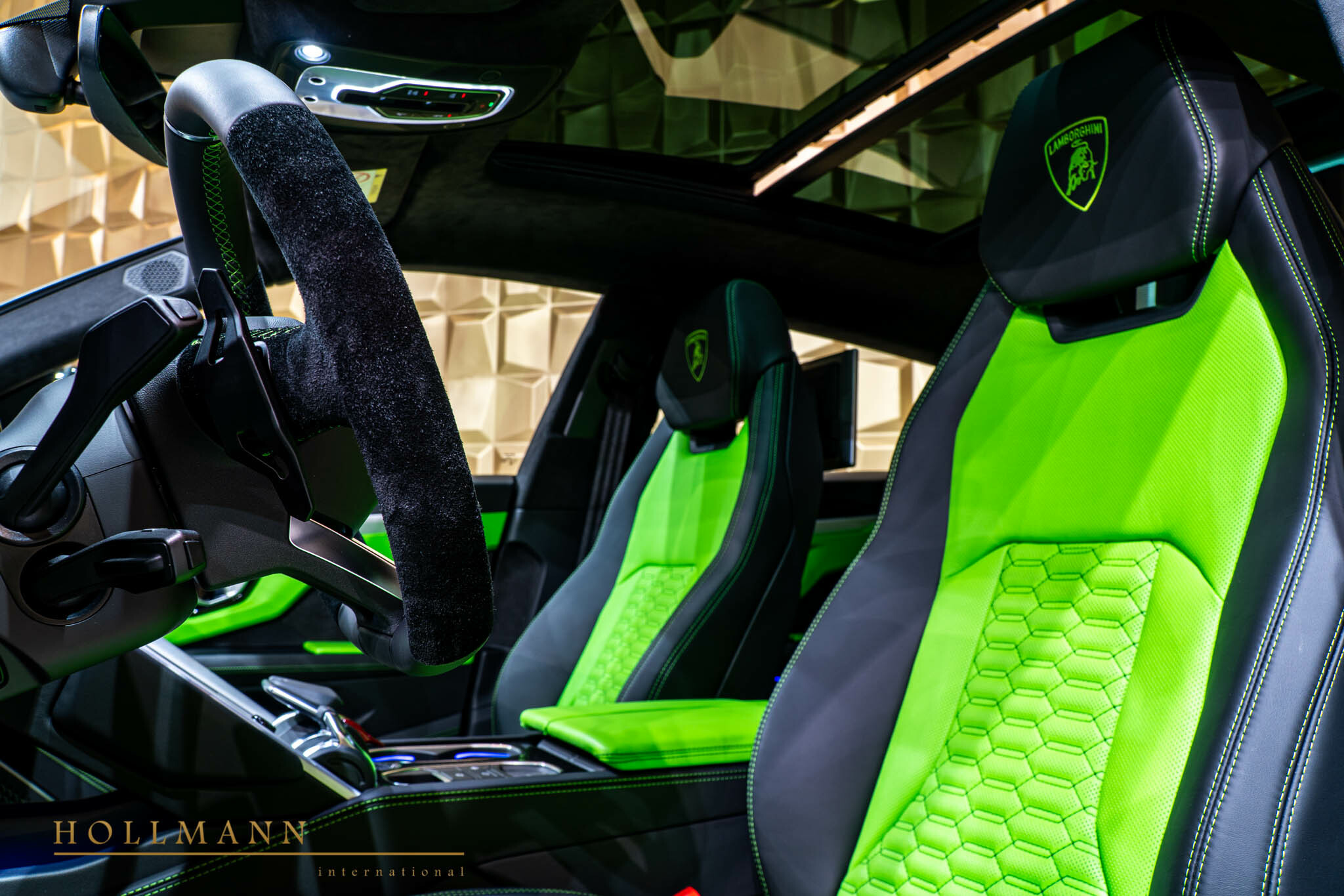 2020 Lamborghini Urus by NOVITEC, 9/20