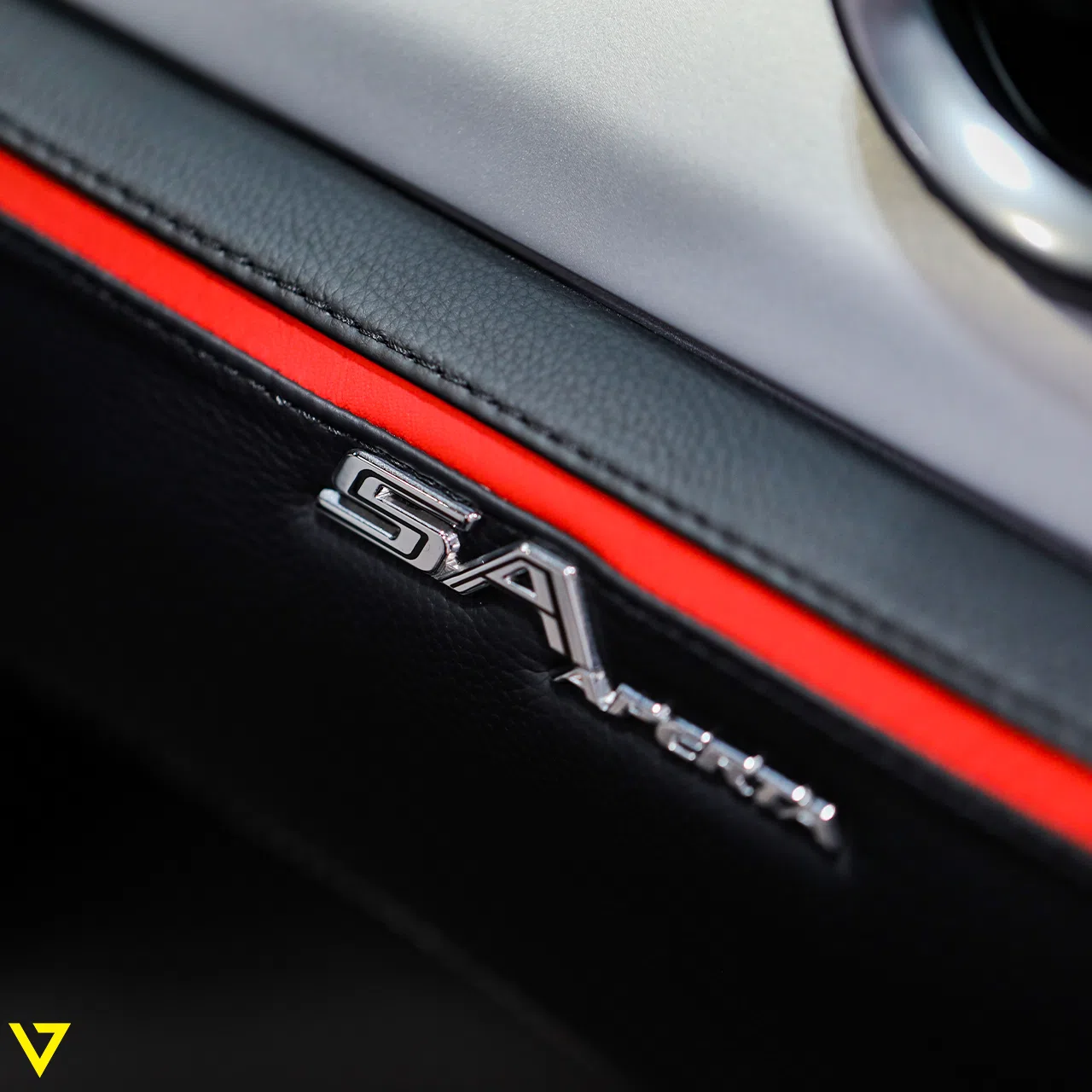 2011 Ferrari 599 SA Aperta interior, door sill