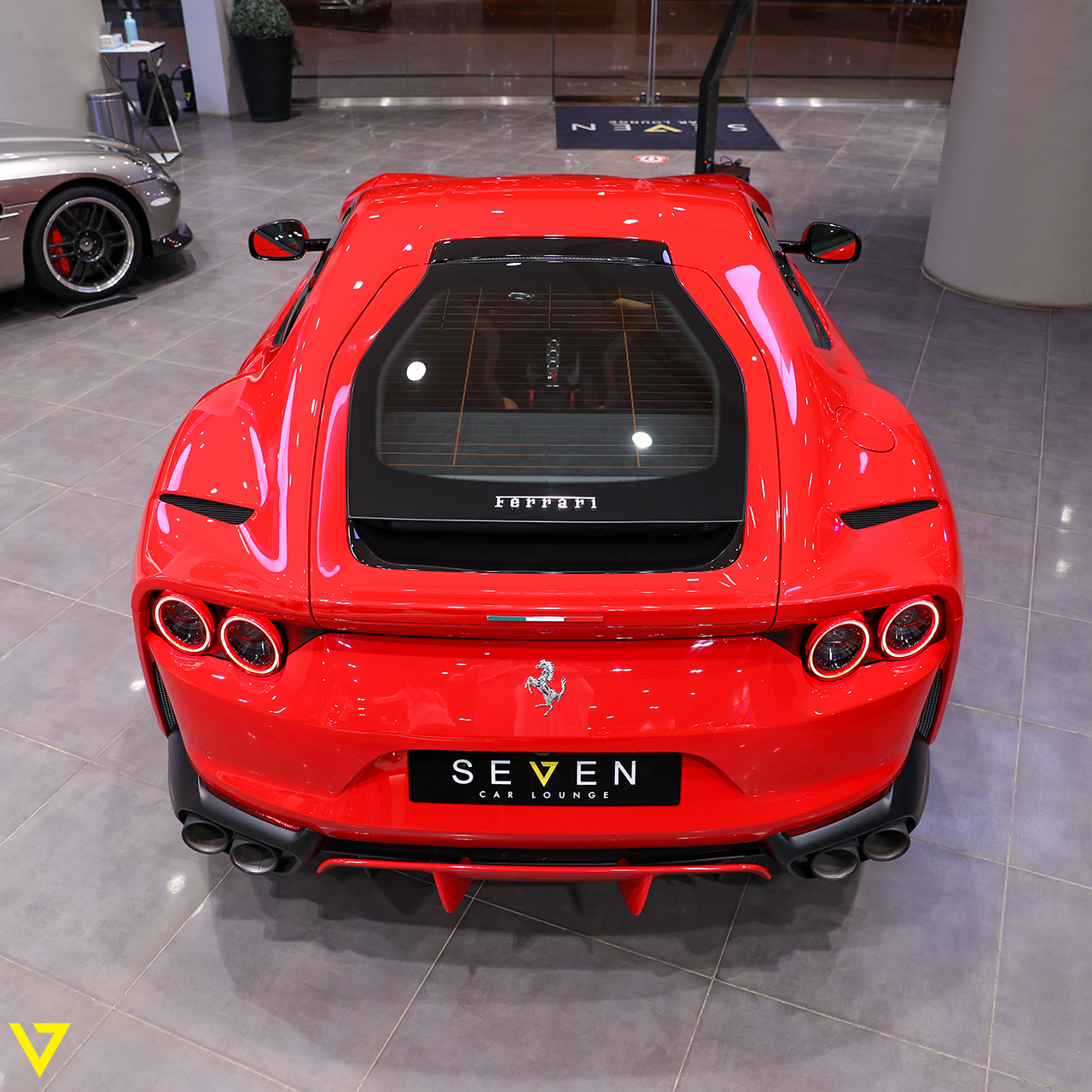 2020 Ferrari 812 Superfast, 3/14