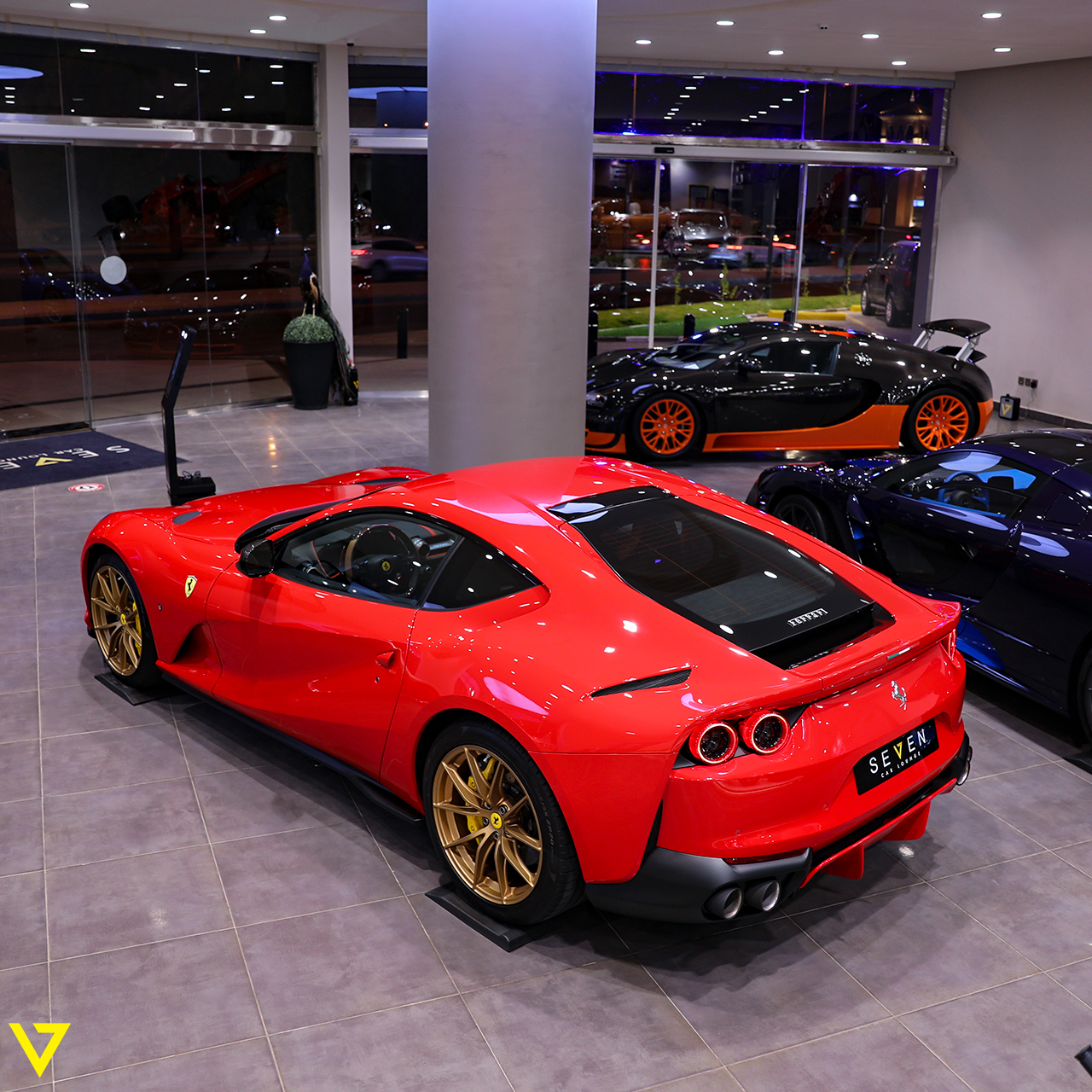 2020 Ferrari 812 Superfast, 6/14