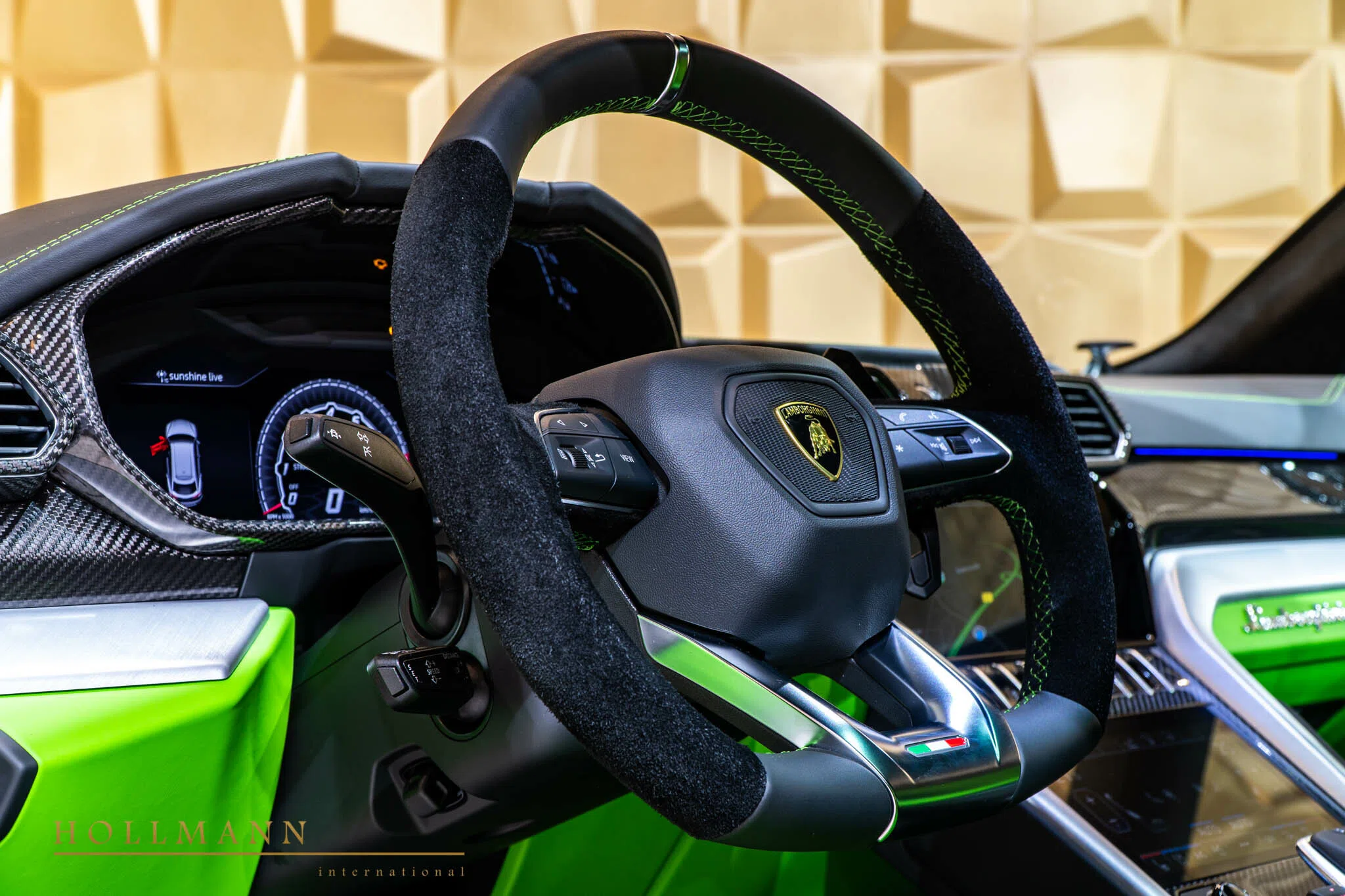 2021 Mansory Urus Venatus interior, steering wheel
