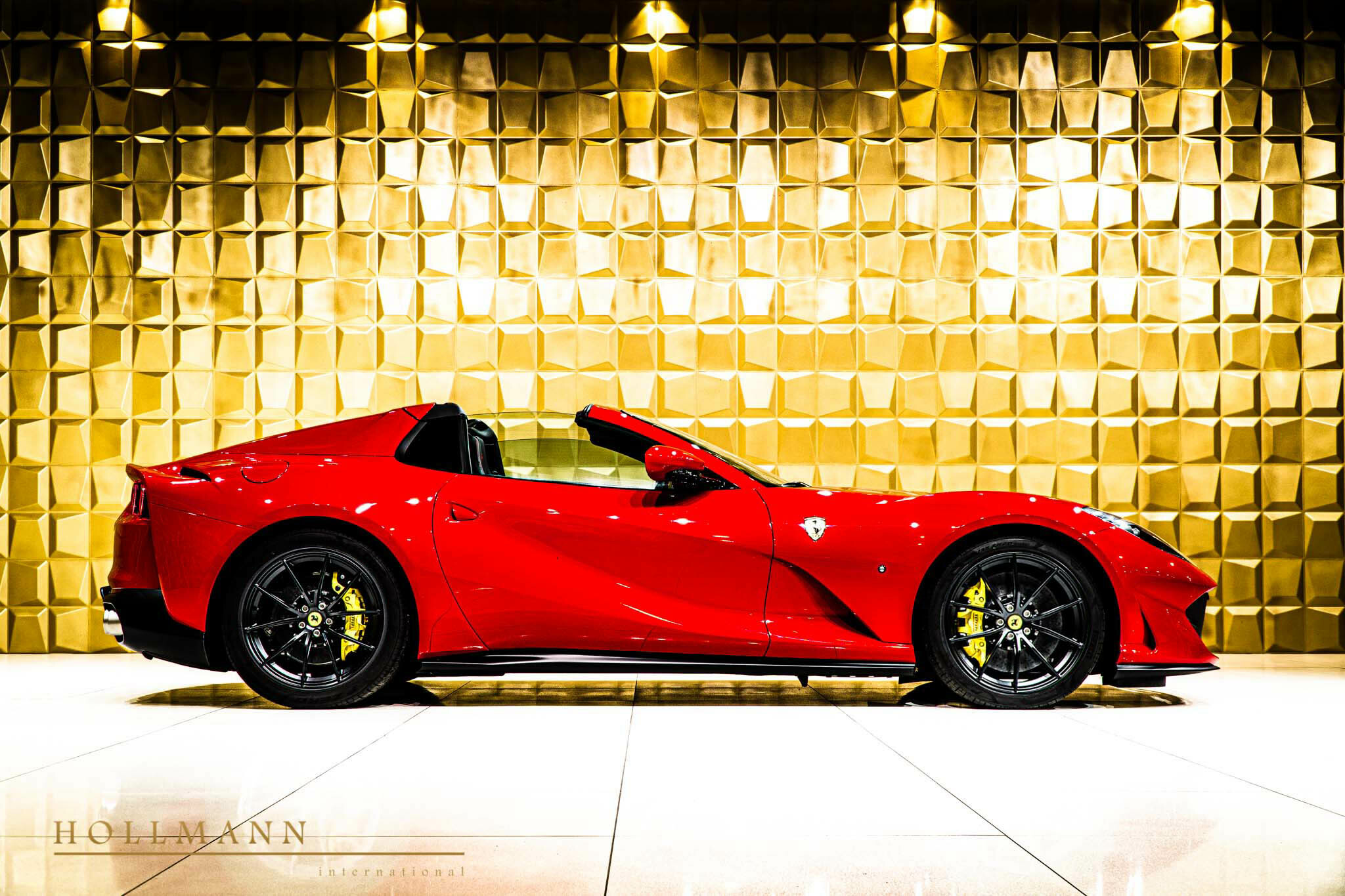 2020 Ferrari 812 GTS, 4/20
