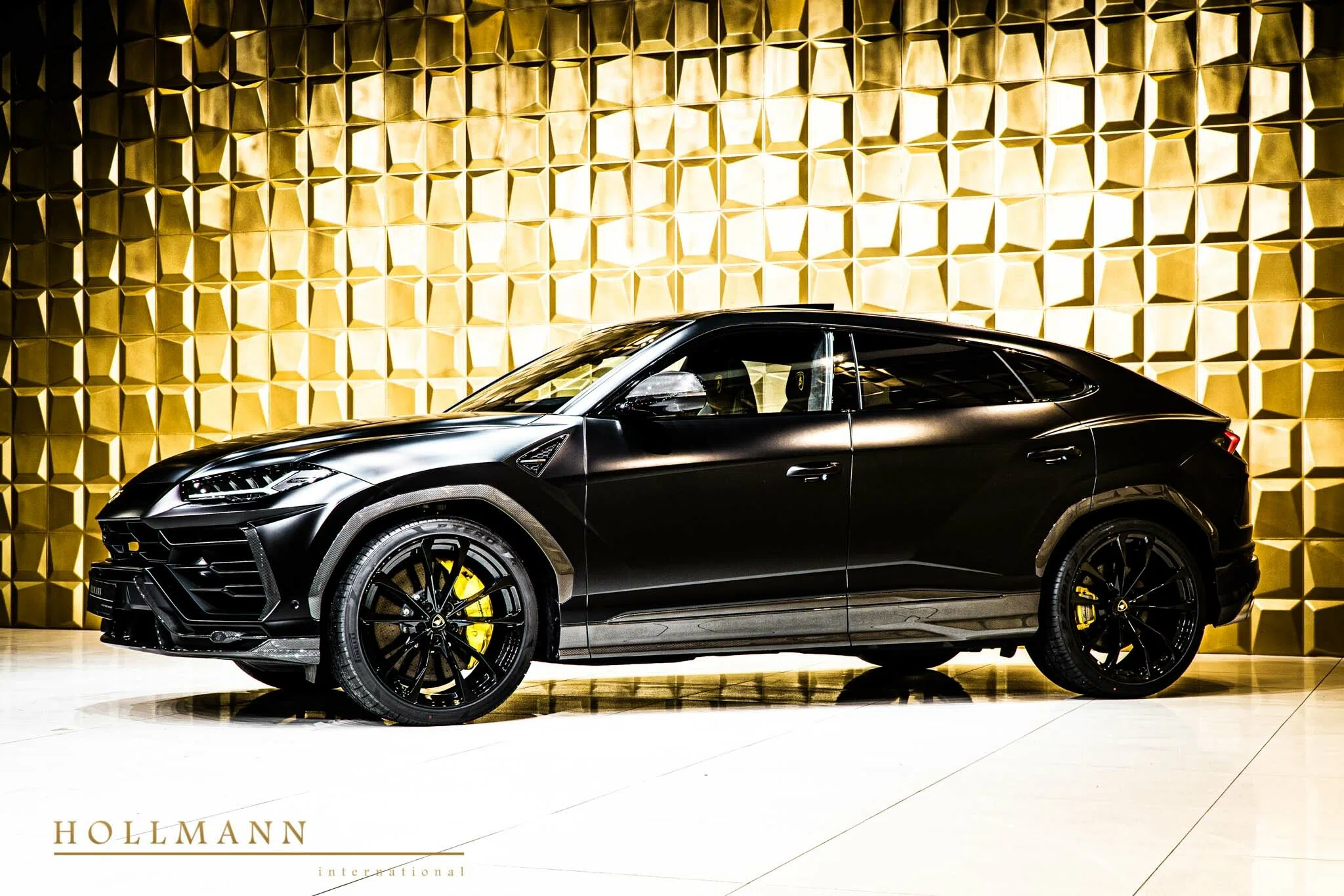 2020 Lamborghini Urus for sale, exterior
