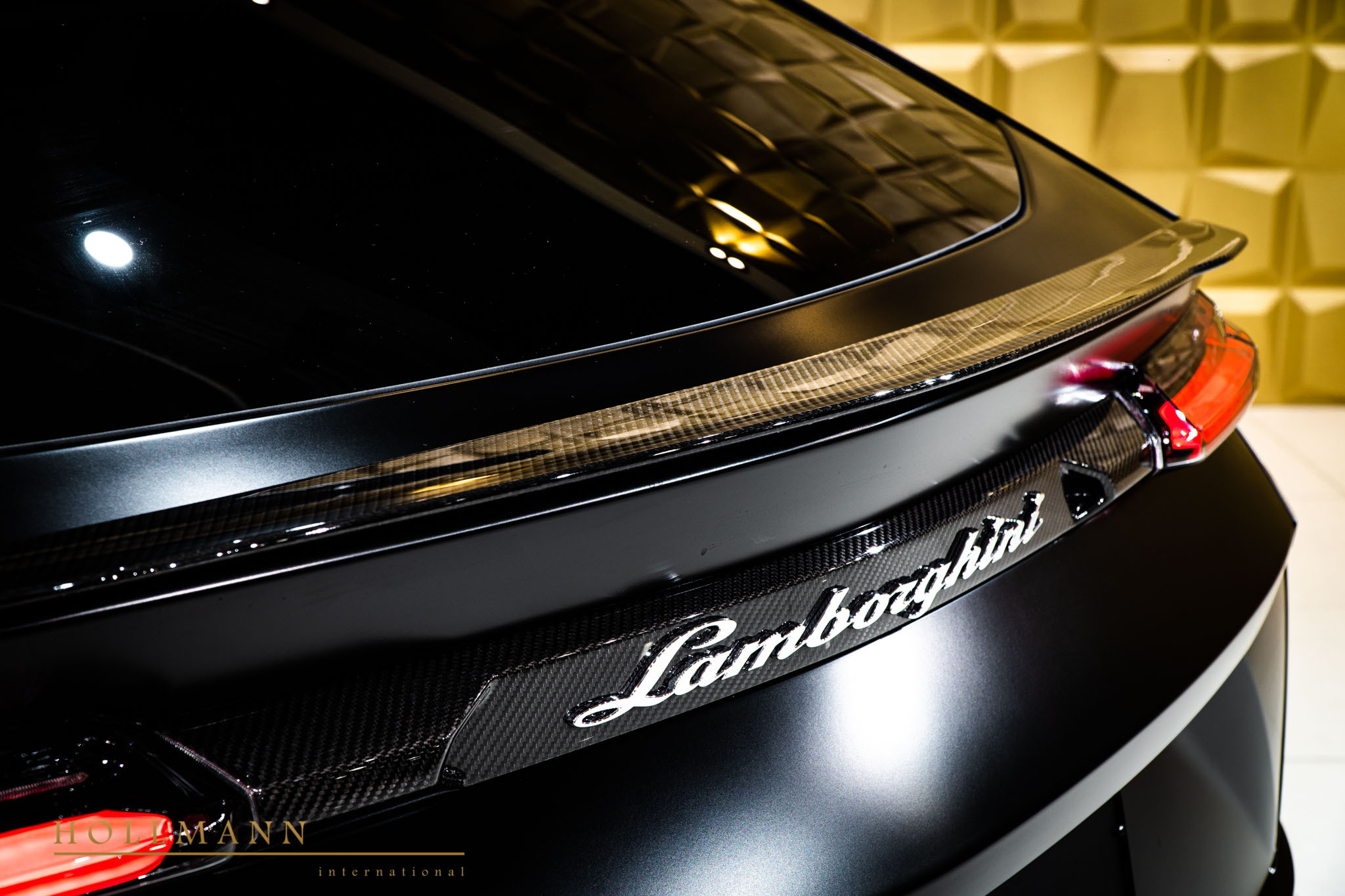 2020 Lamborghini Urus, 10/20