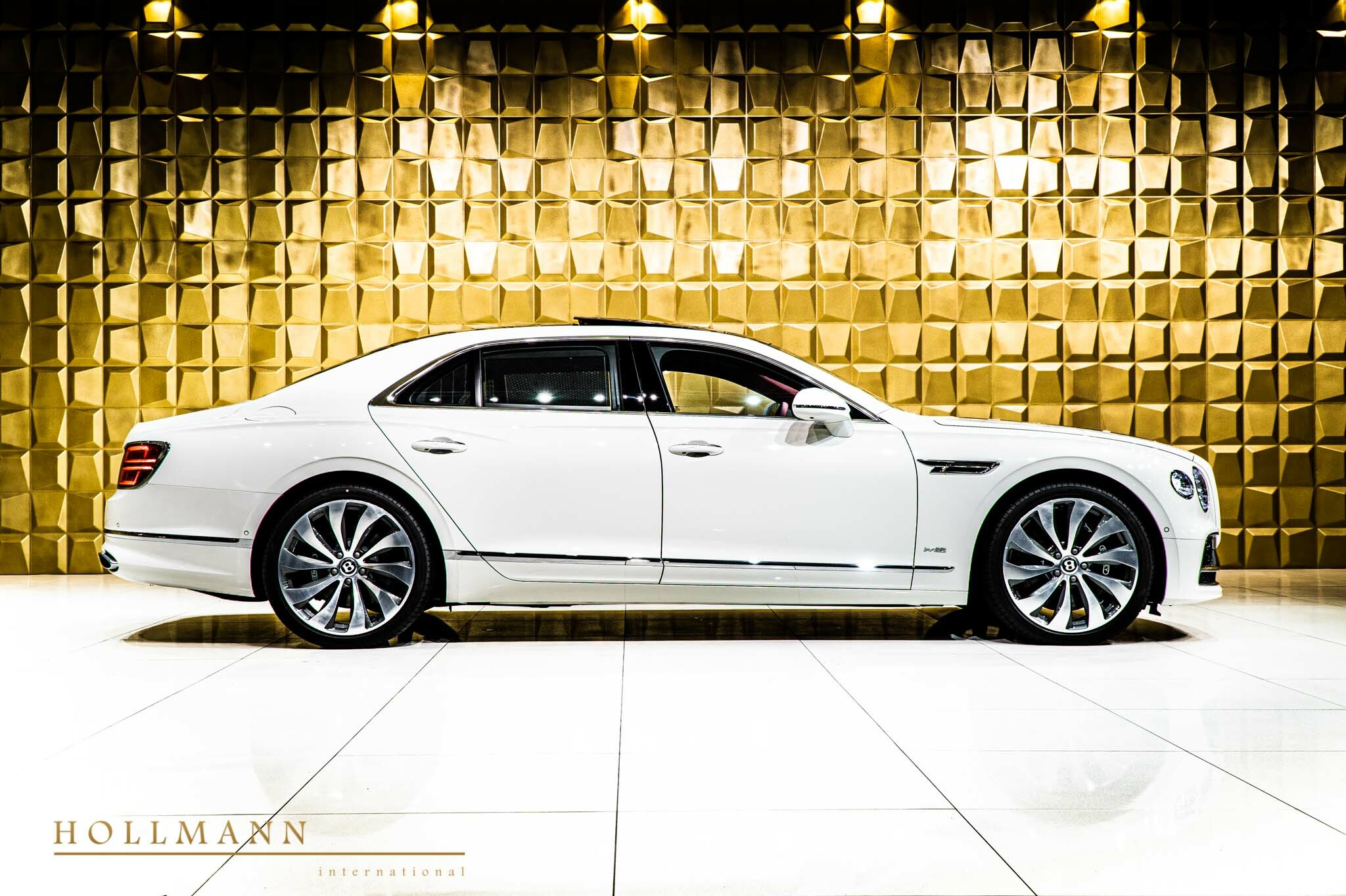 2020 Bentley Flying Spur W12, 8/20
