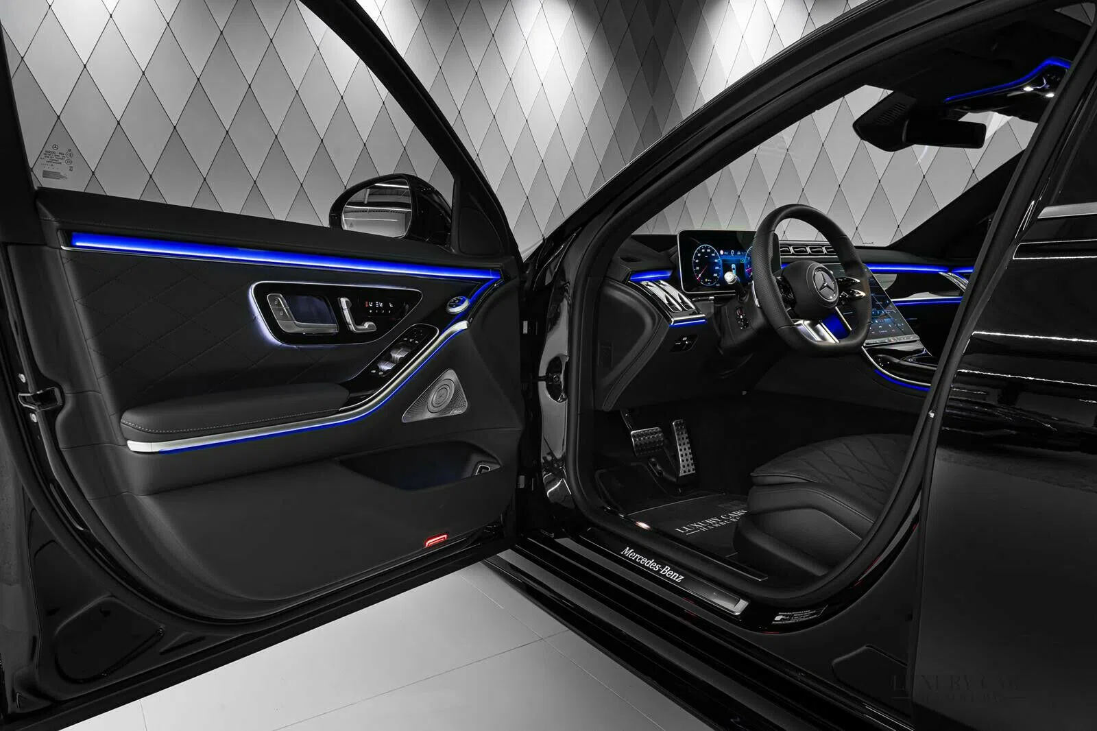2021 Mercedes-Benz S 500 4MATIC L 2021 interior, door panel