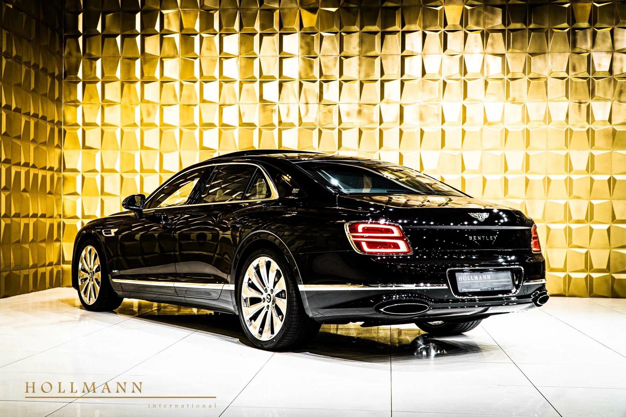 2021 Bentley Flying Spur FIRST EDITION for sale, exterior, Onyx Black