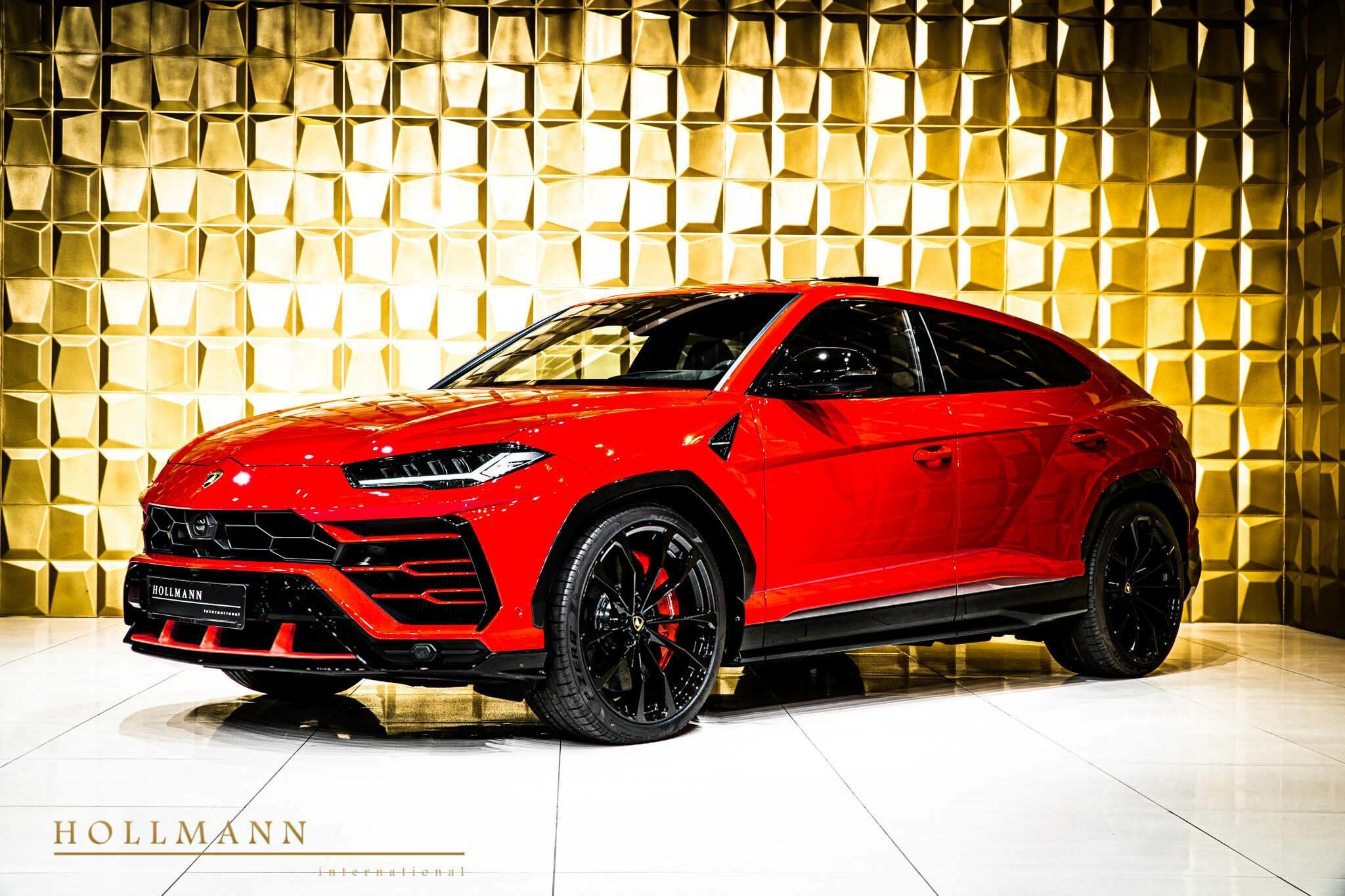 2020 Lamborghini Urus, 2/13