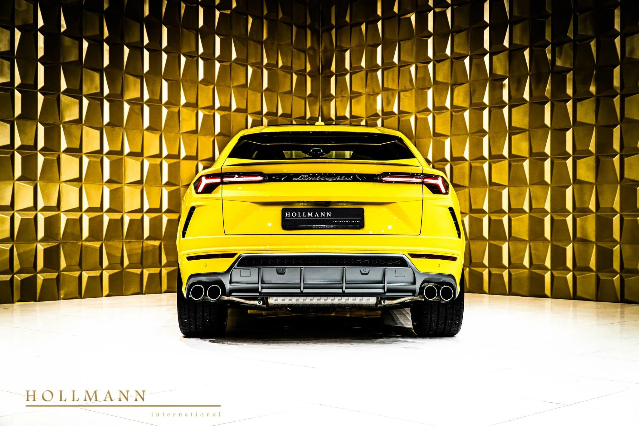 2021 Lamborghini Urus, rear three-quarter view, Giallo Auge (Yellow)