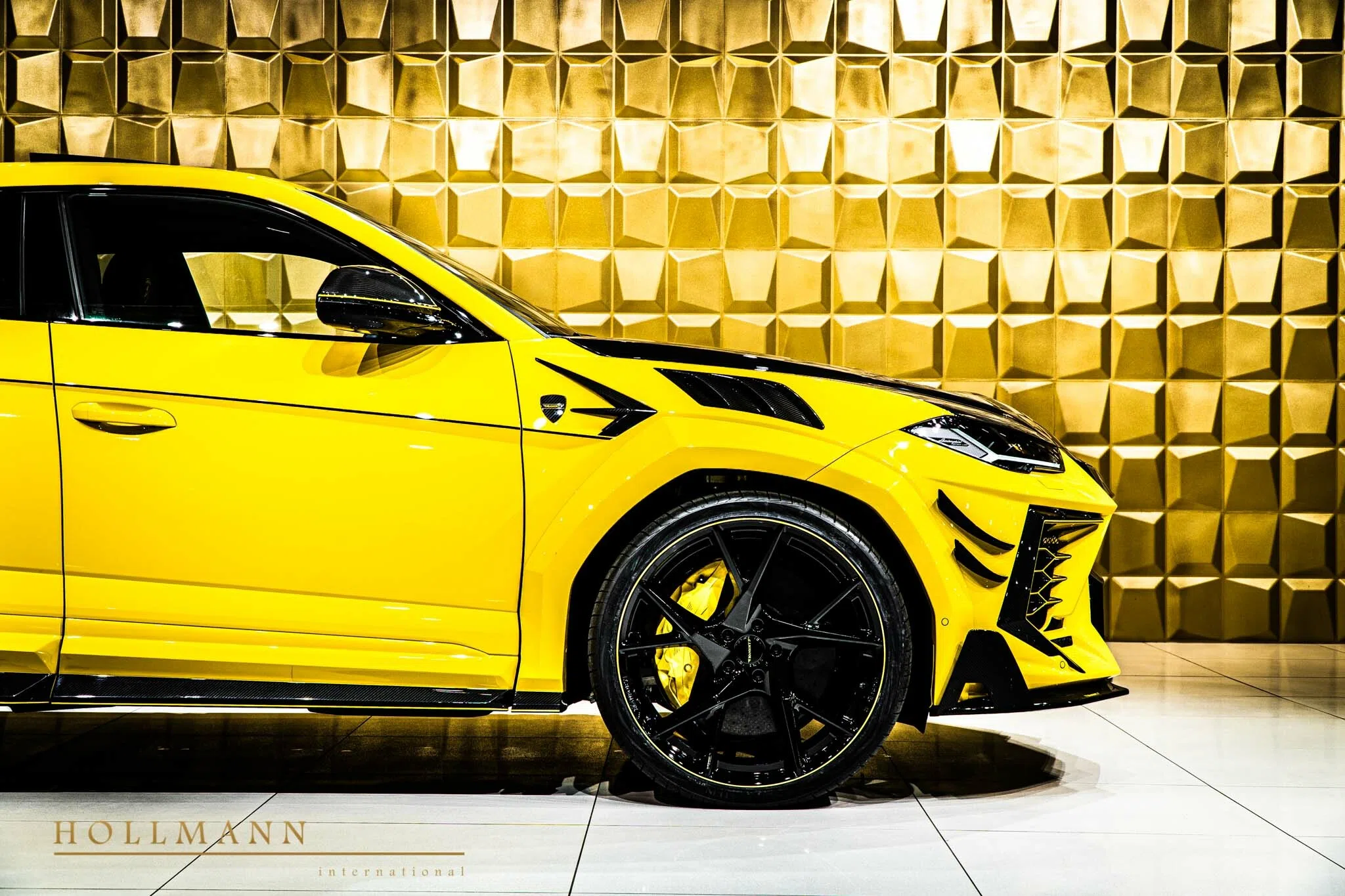 2020 Mansory Urus Venatus for sale, exterior, Giallo Auge (Yellow)