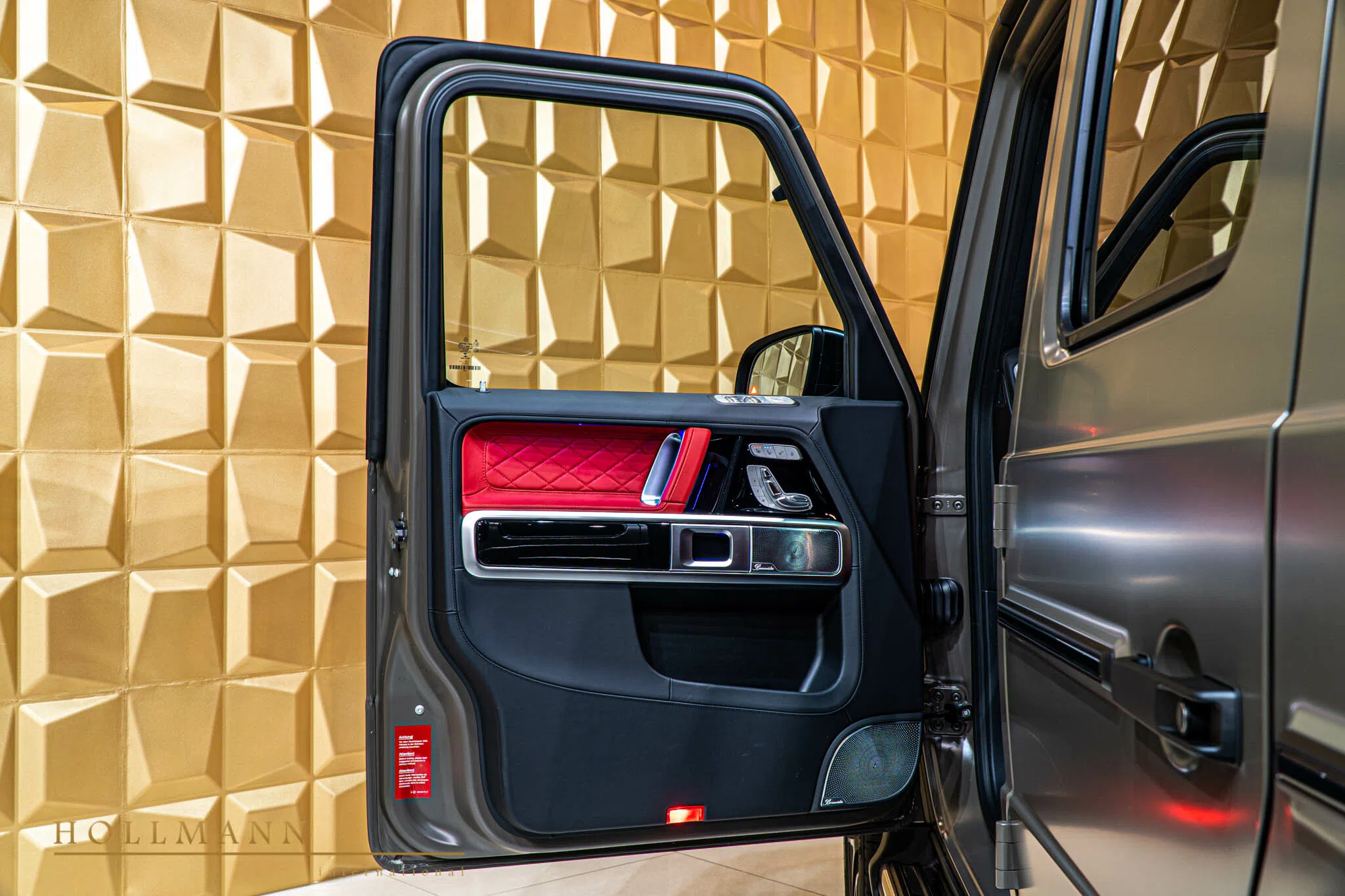2020 Mercedes-Benz G 63 AMG interior, door panel, Red Leather